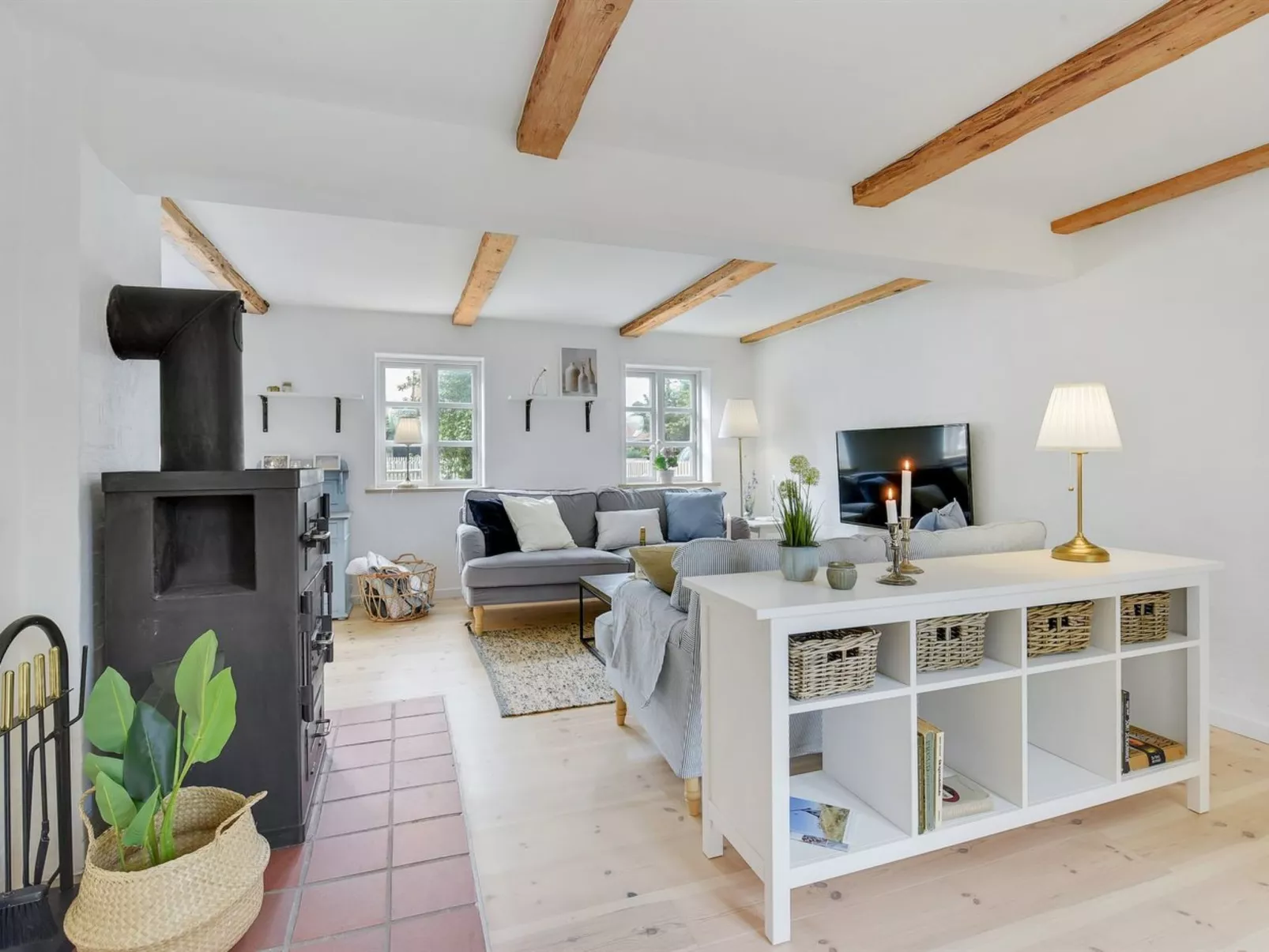 "Juhana" - 150m from the sea-Binnen