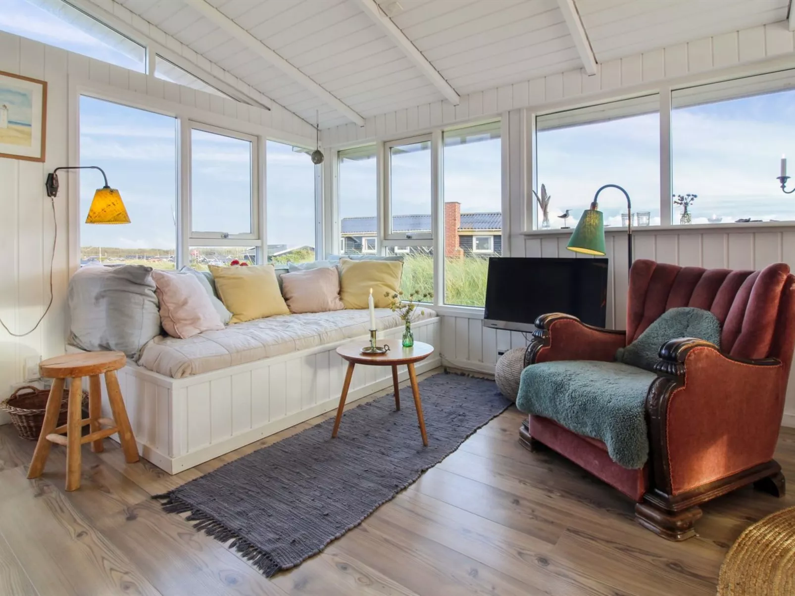 "Anissa" - 100m from the sea-Binnen