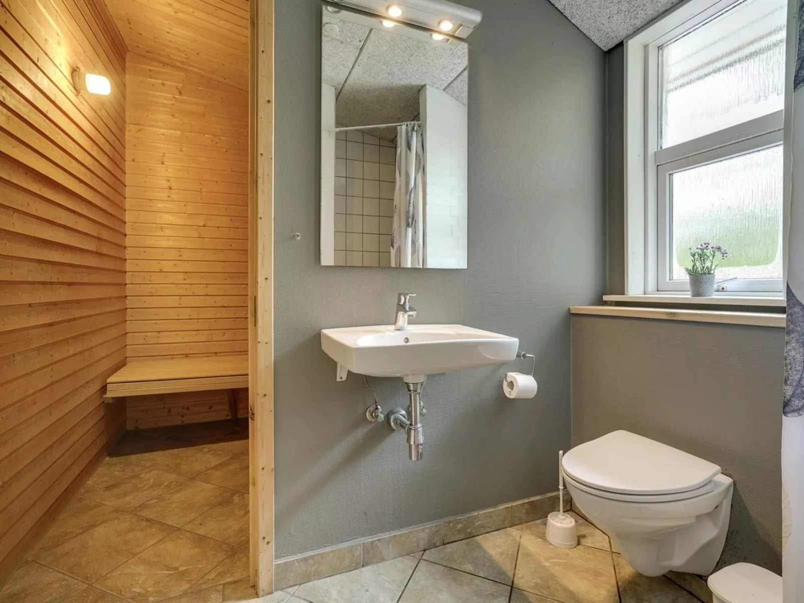 "Nael" - 1.6km from the sea-Binnen