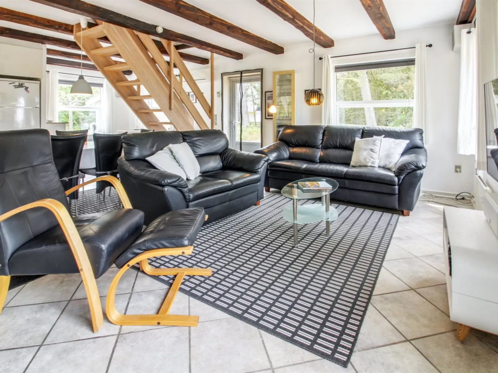 "Lyyli" - 1km from the sea-Binnen