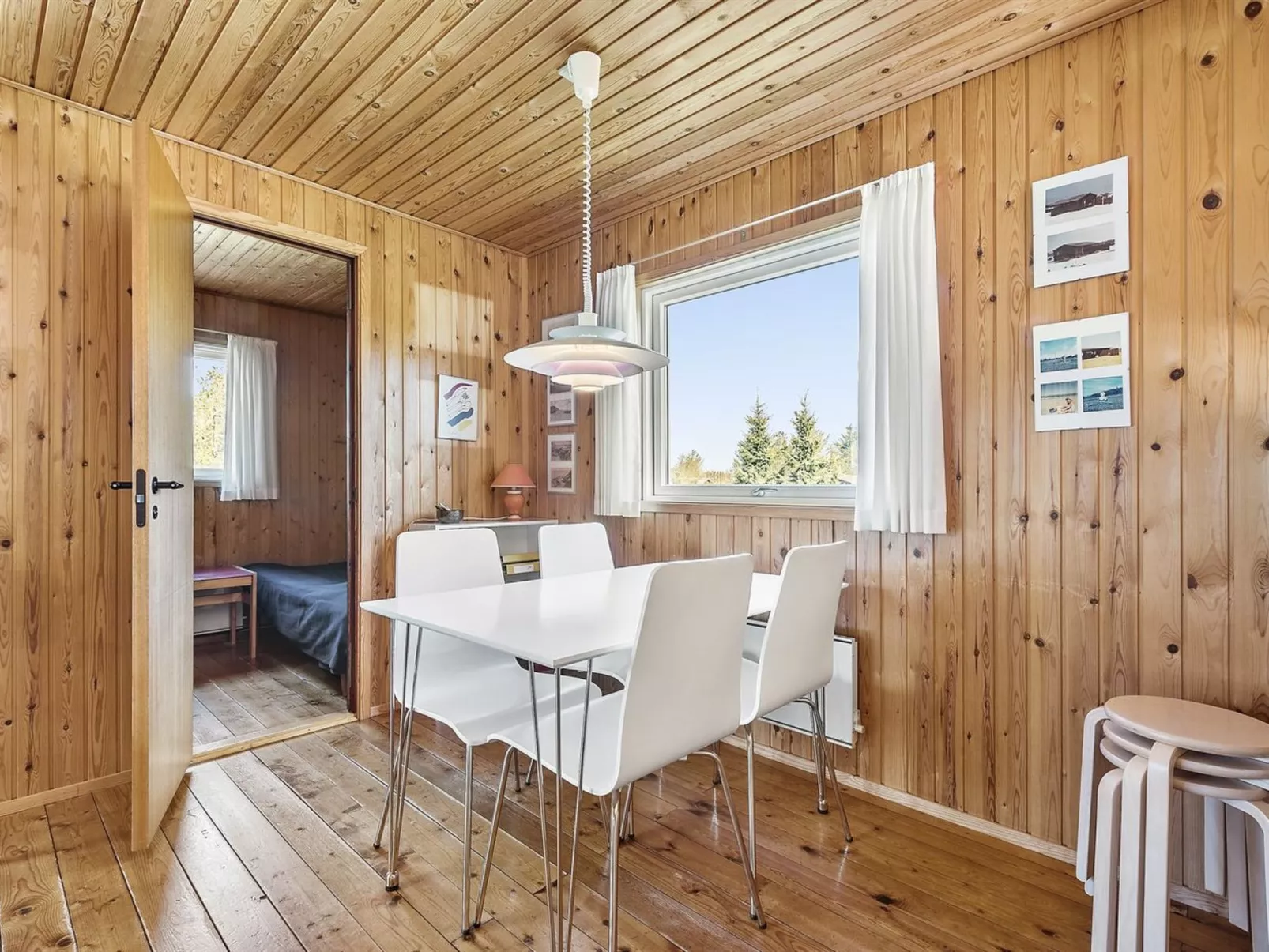 "Freija" - 719m from the sea-Binnen