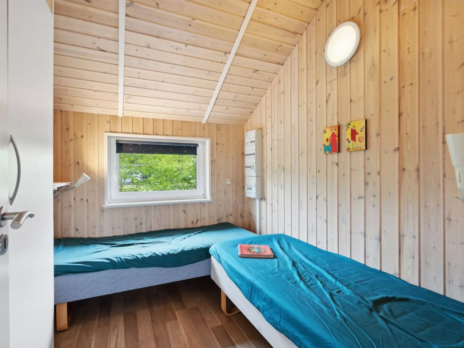 "Erp" - 10km from the sea-Binnen