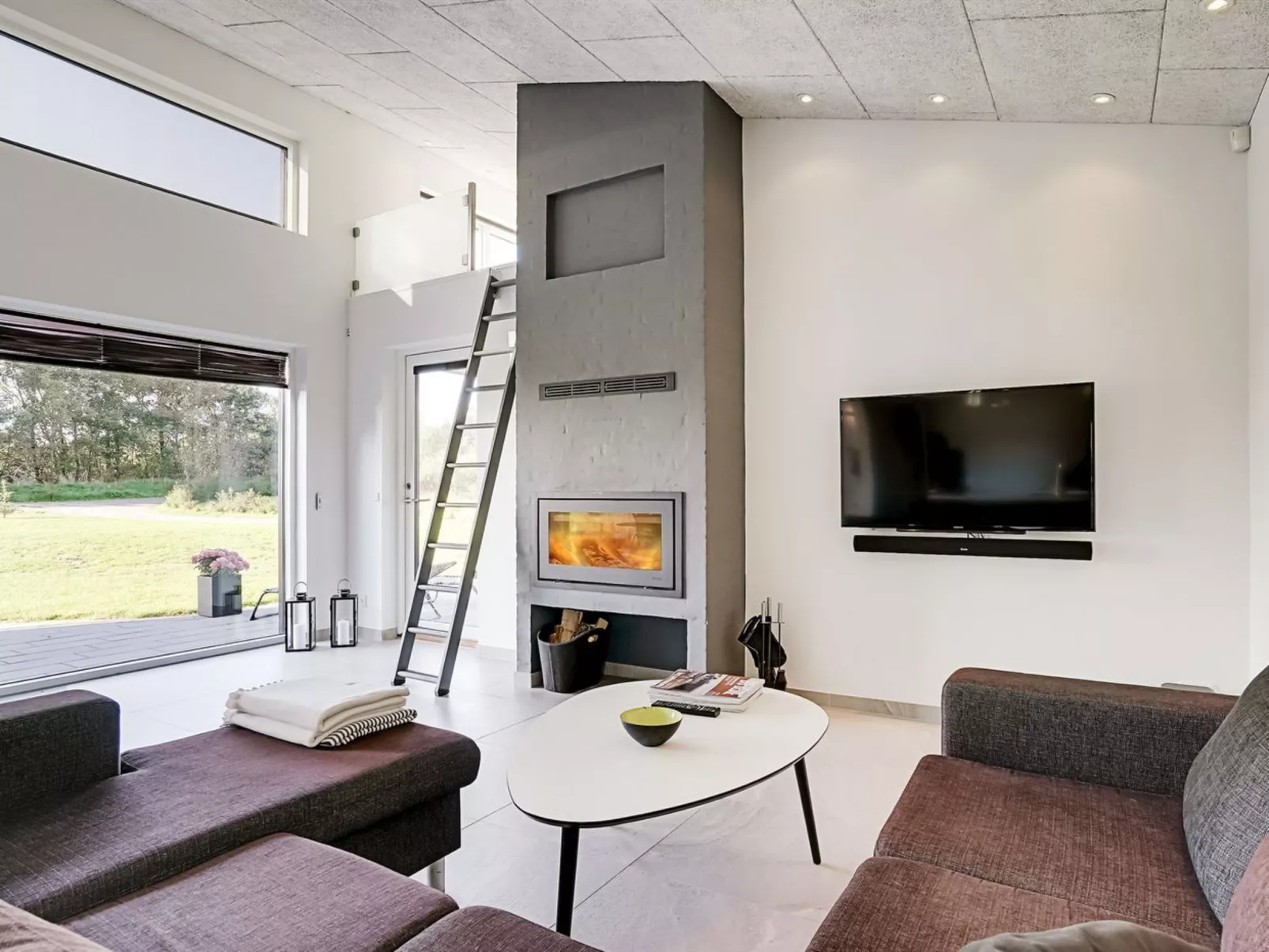 "Alva" - 998m from the sea-Binnen