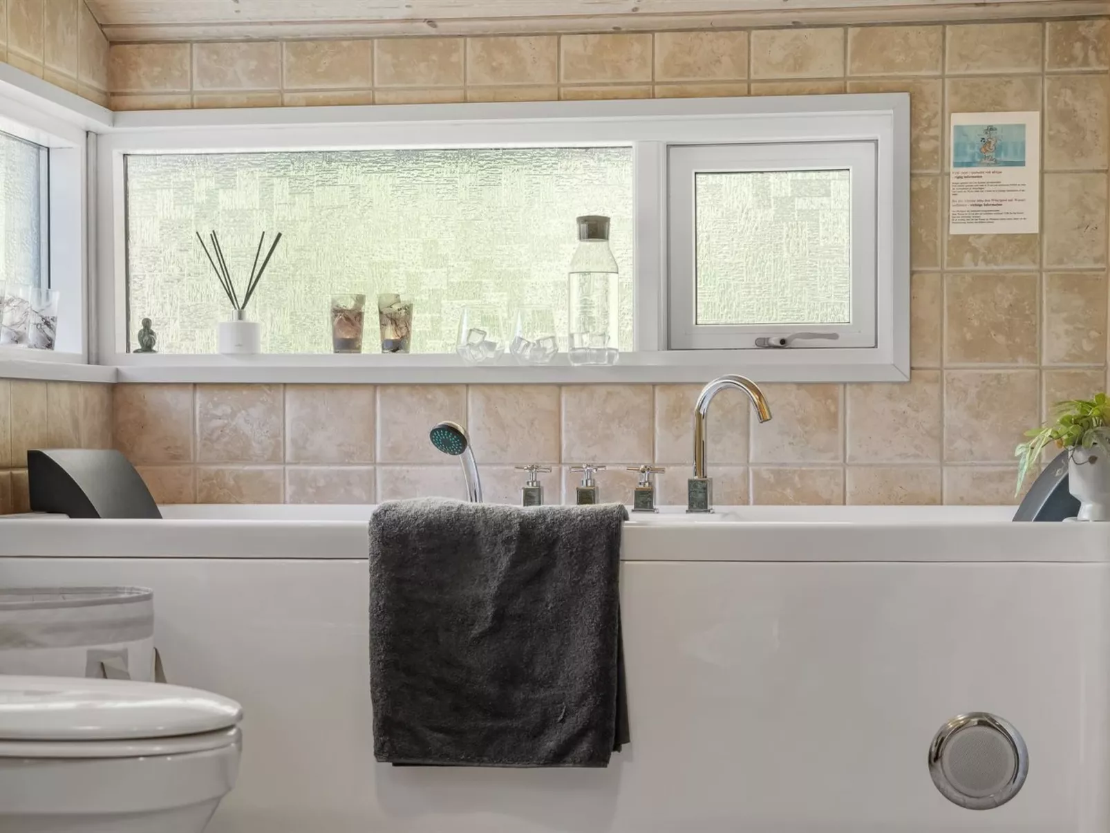 "Barne" - 4km from the sea-Binnen