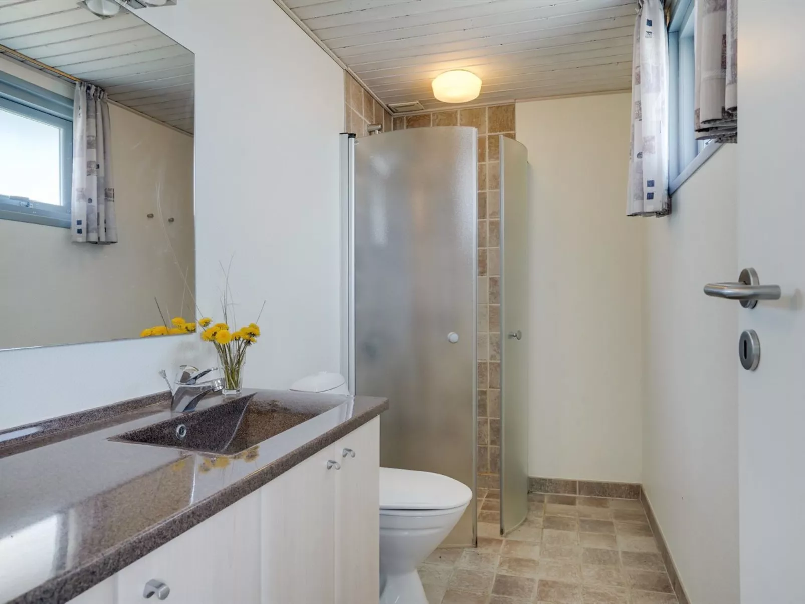 "Anetta" - 200m from the sea-Binnen