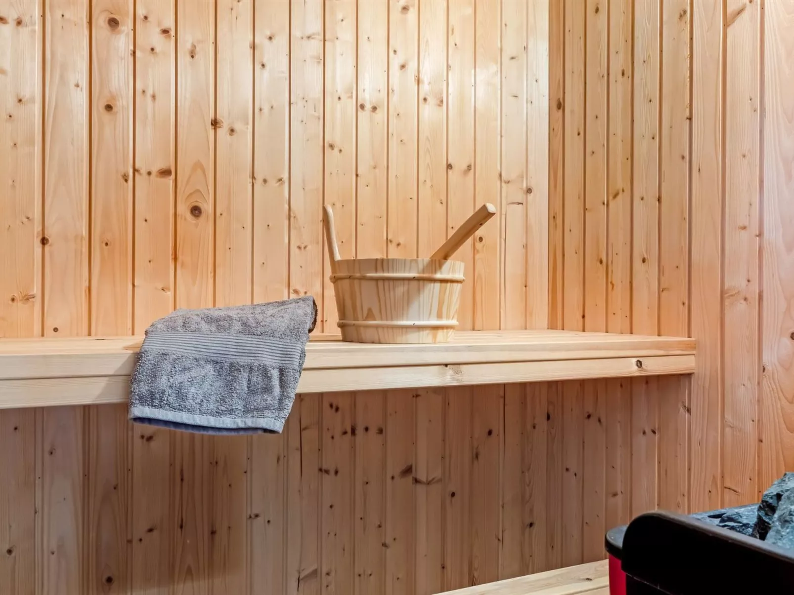 "Vilmar" - 1.2km from the sea-Binnen