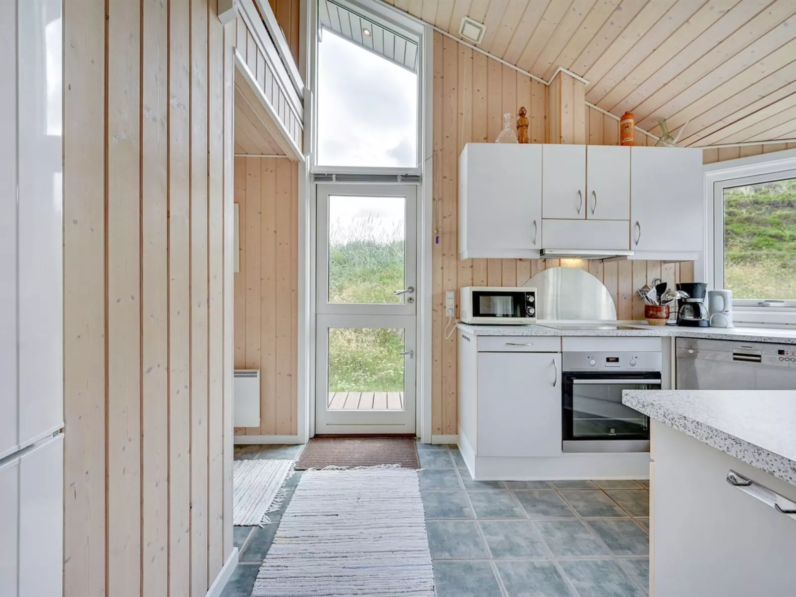 "Asvalde" - 150m from the sea-Binnen