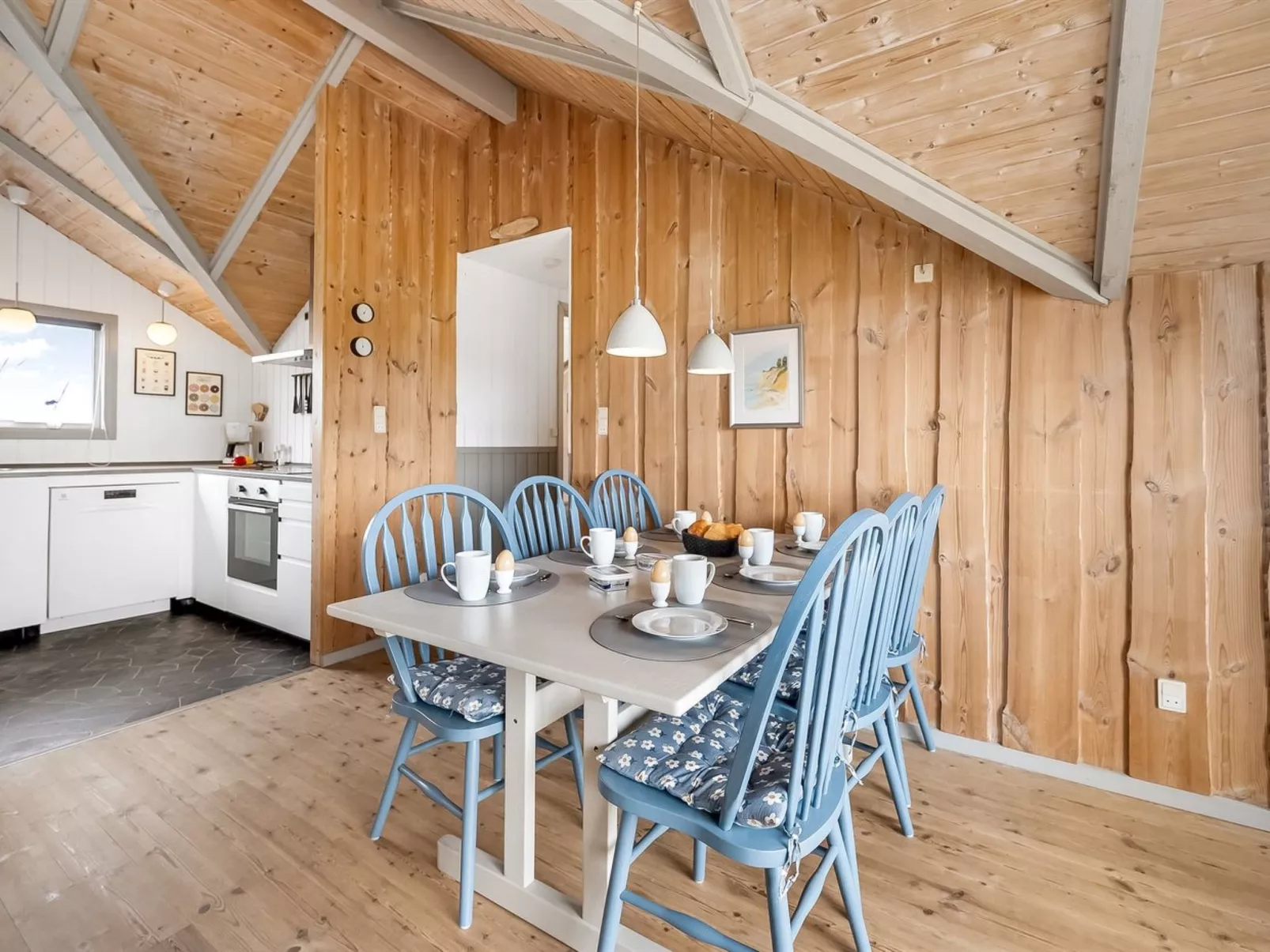 "Valia" - 400m to the fjord-Binnen