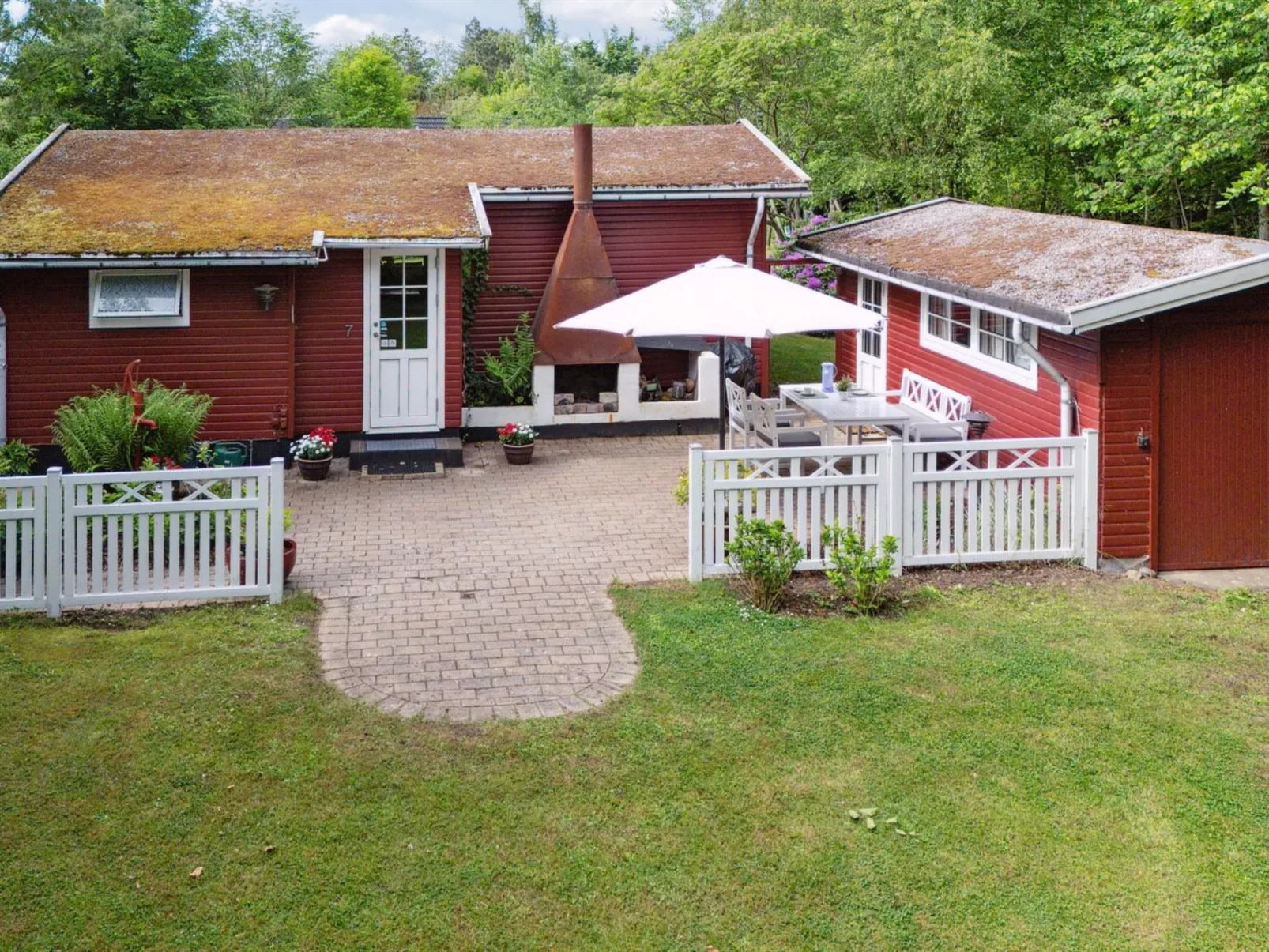 "Rahilka" - 700m from the sea-Buiten