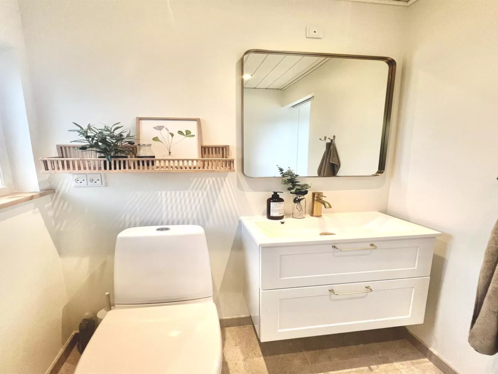 "Ajvi" - 50m from the sea-Binnen