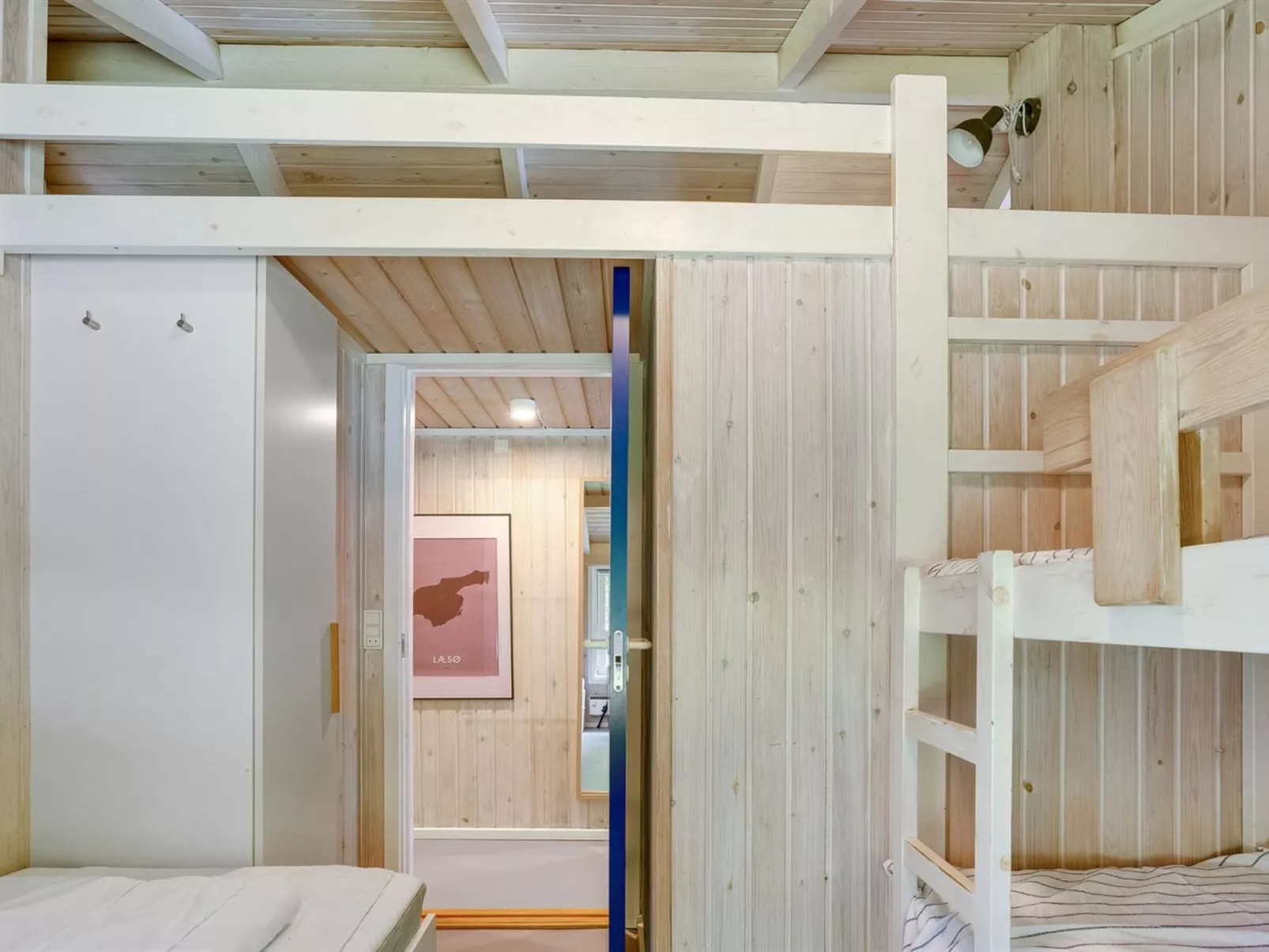 "Lovis" - 600m from the sea-Binnen