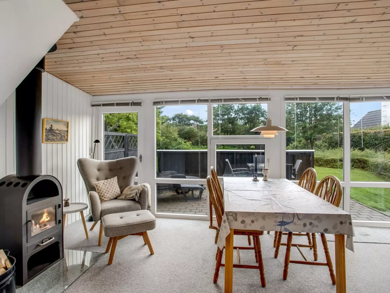 "Siouxsie" - 500m from the sea-Binnen