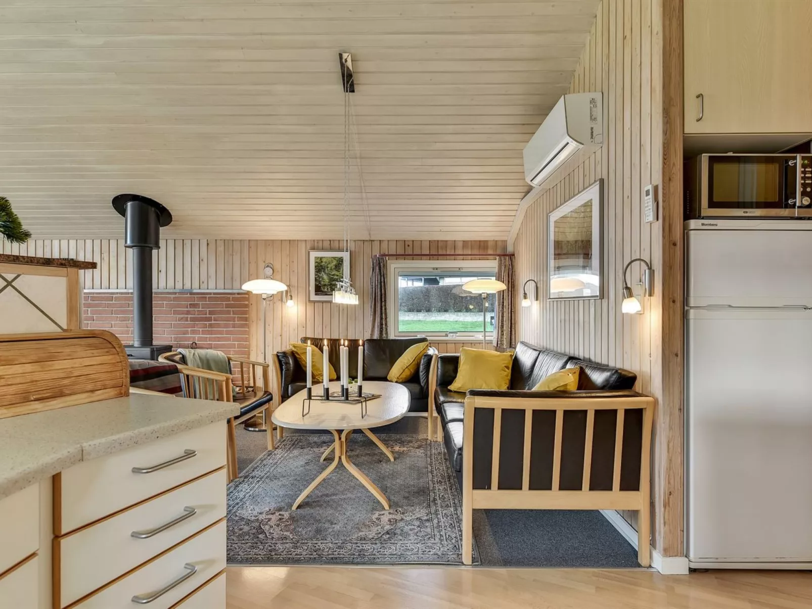 "Hjalmar" - 400m from the sea-Binnen