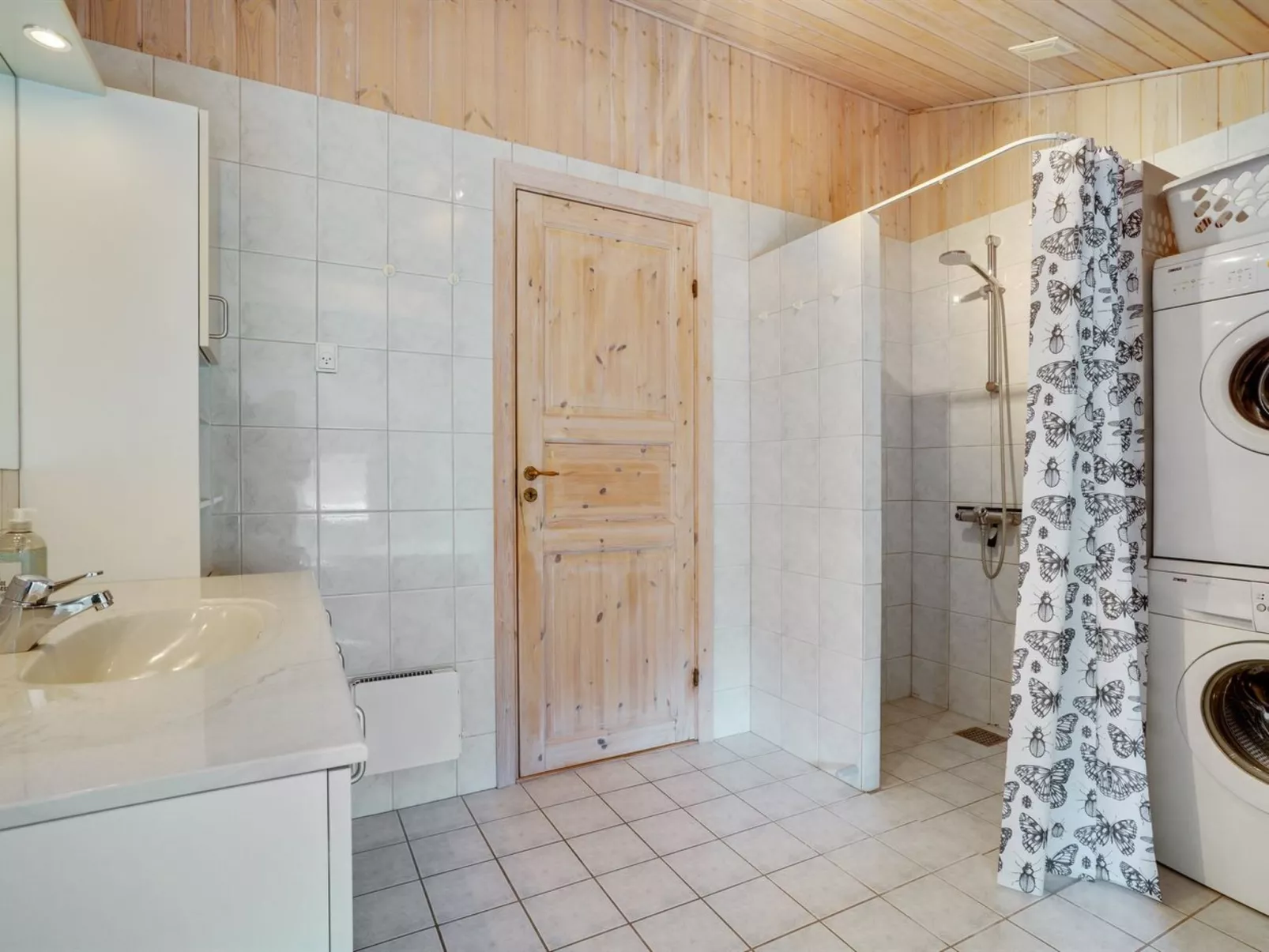 "Dorti" - 3km from the sea-Binnen