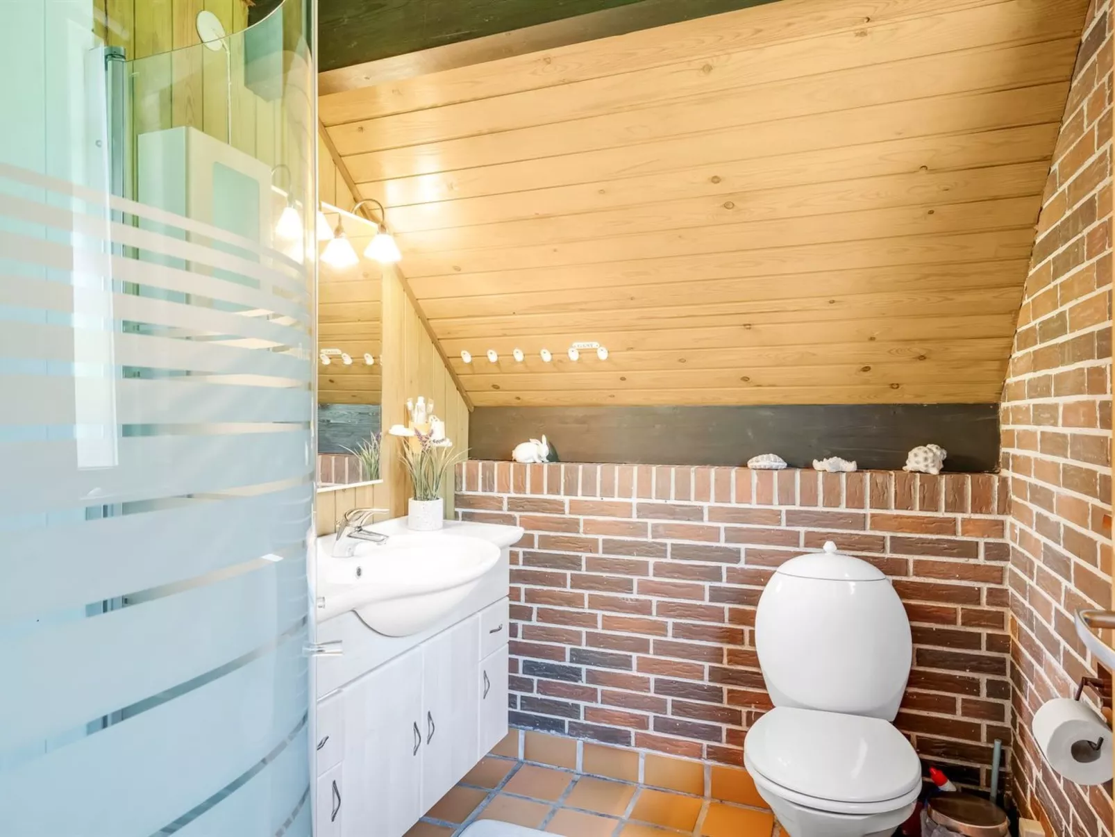 "Paale" - 200m to the fjord-Binnen