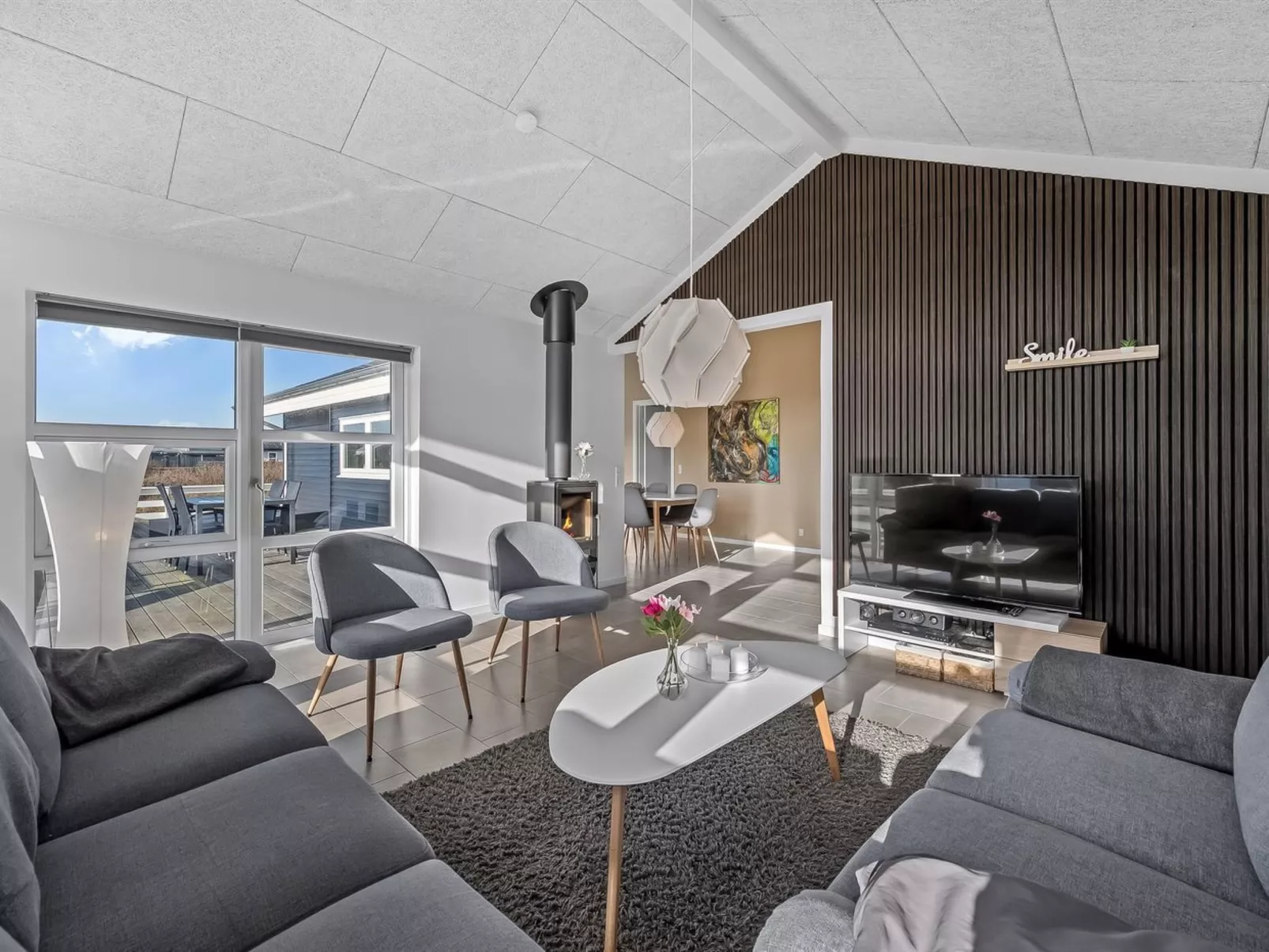 "Niesina" -  from the sea-Binnen