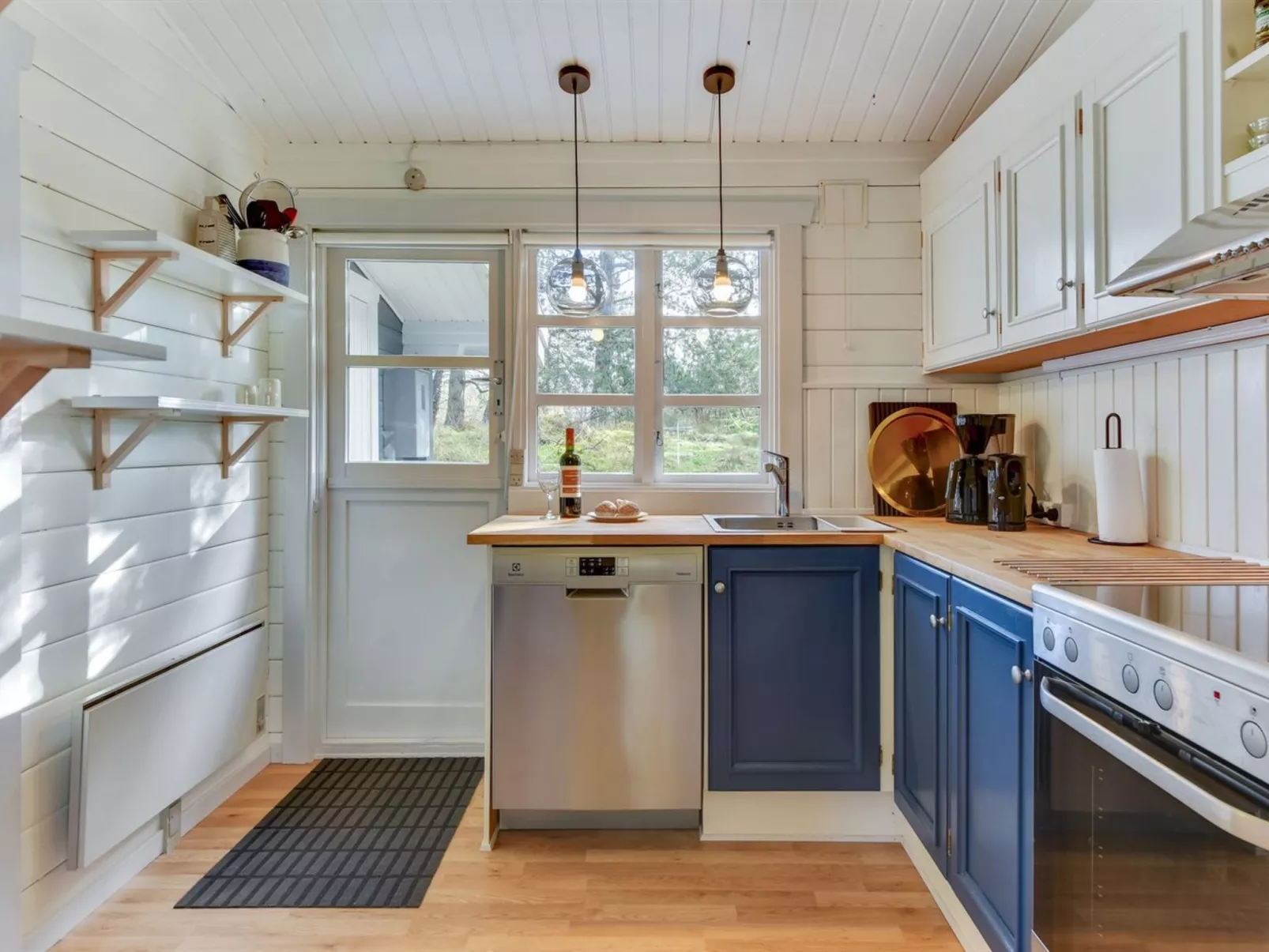 "Semund" - 2km from the sea-Binnen