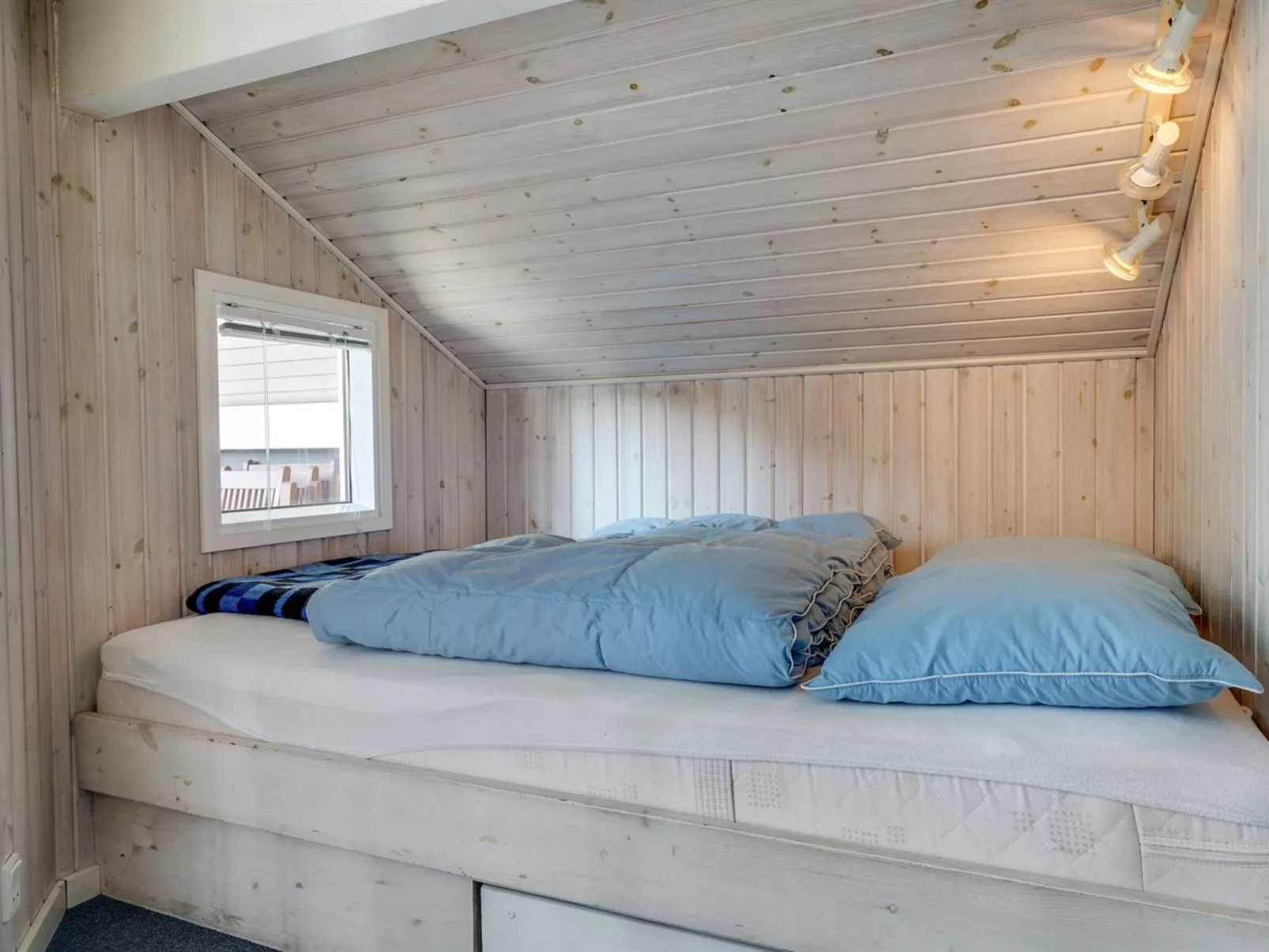 "Euphemia" - 900m from the sea-Binnen