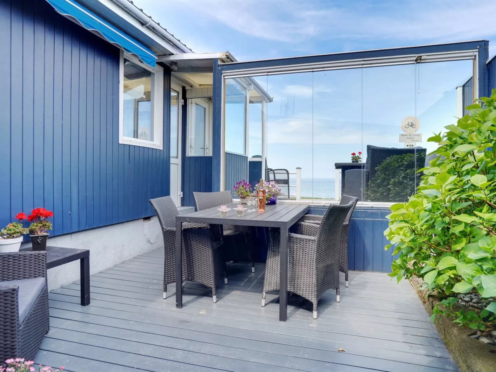 "Nera" - 10m from the sea-Buiten