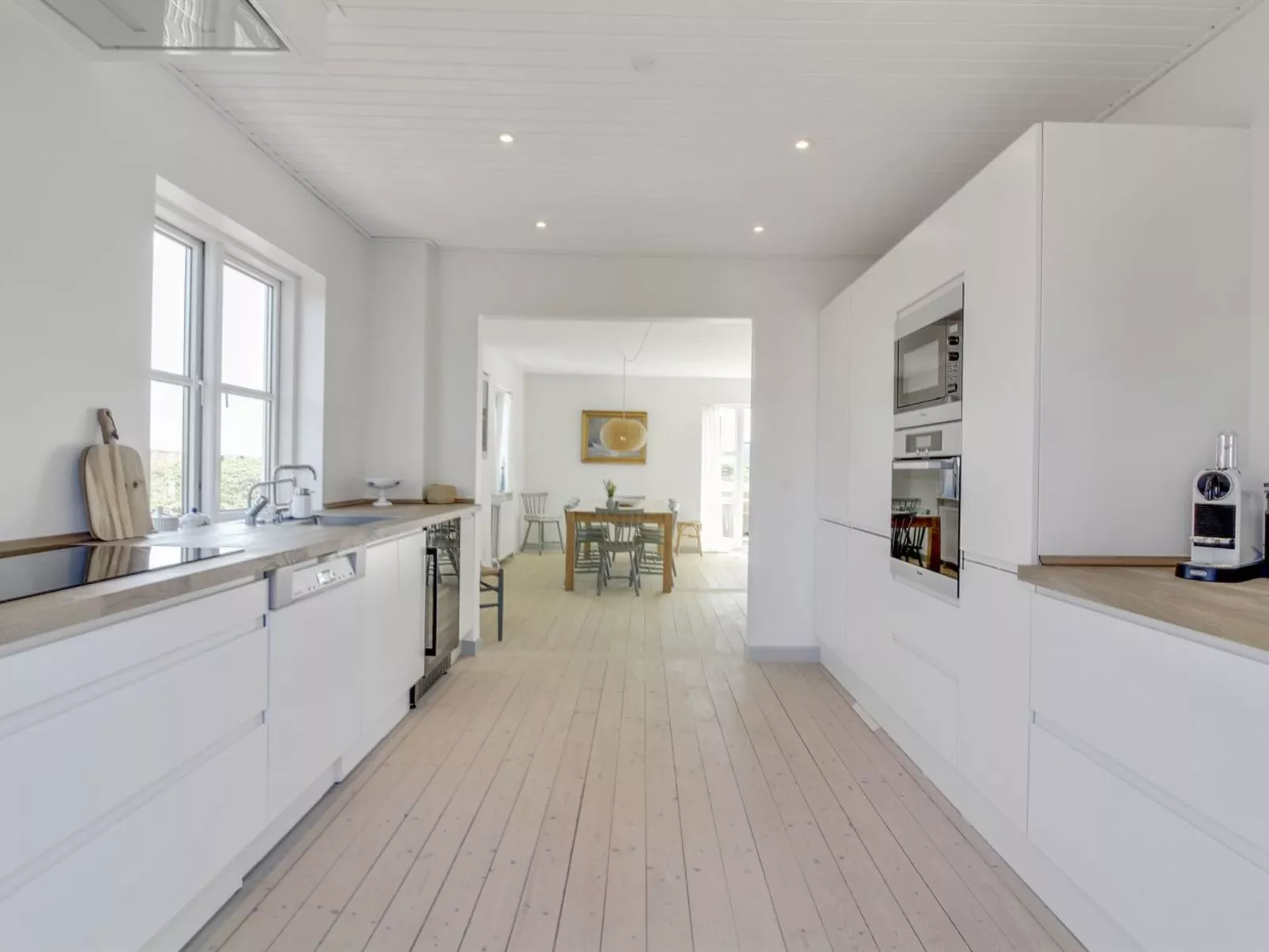 "Elka" - 100m from the sea-Binnen