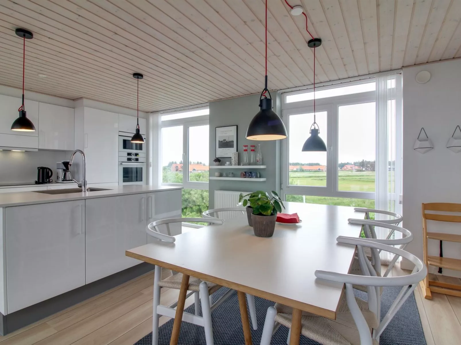 "Adna" - 700m from the sea-Binnen