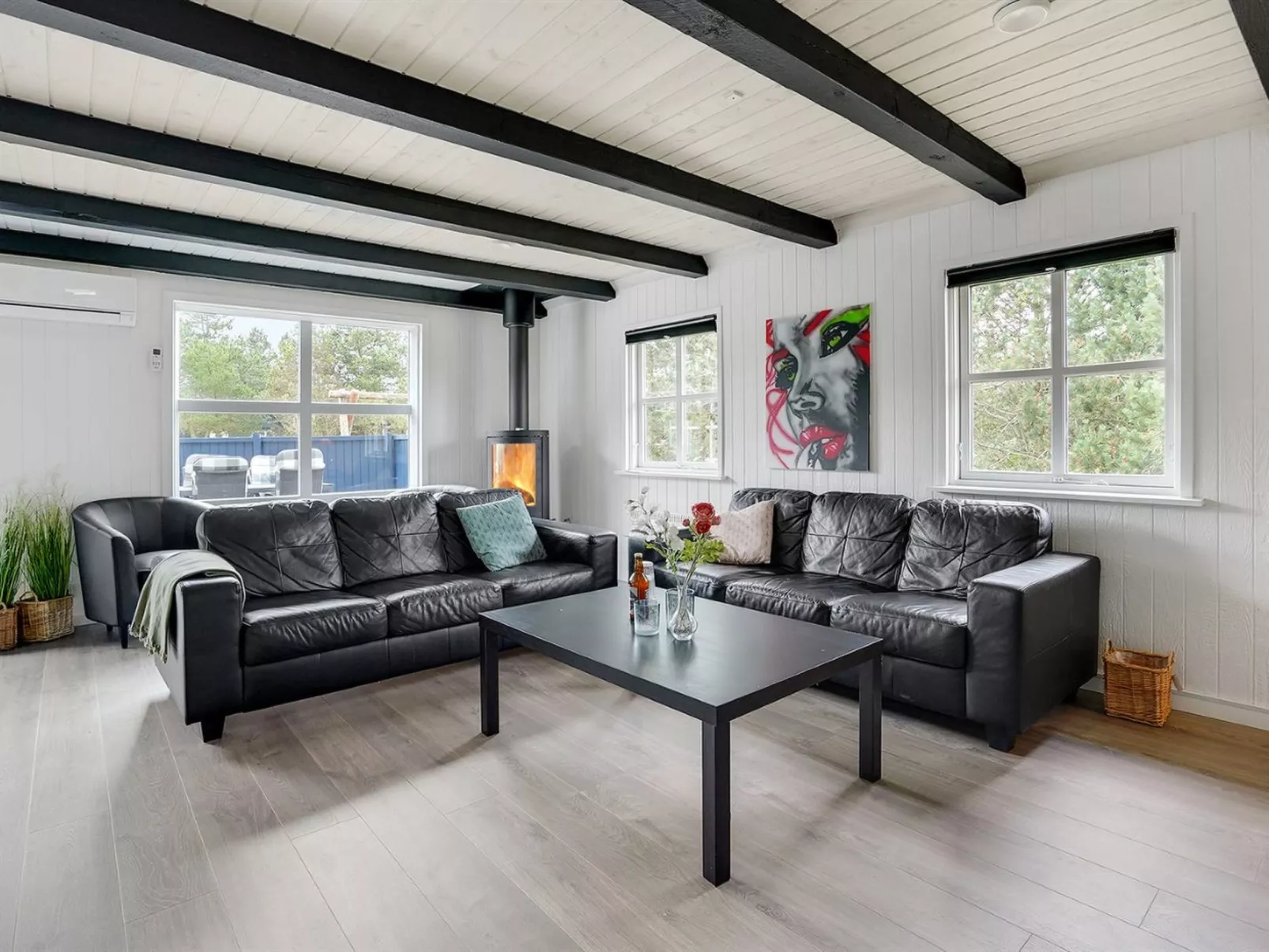 "Madalena" - 2.8km from the sea-Binnen