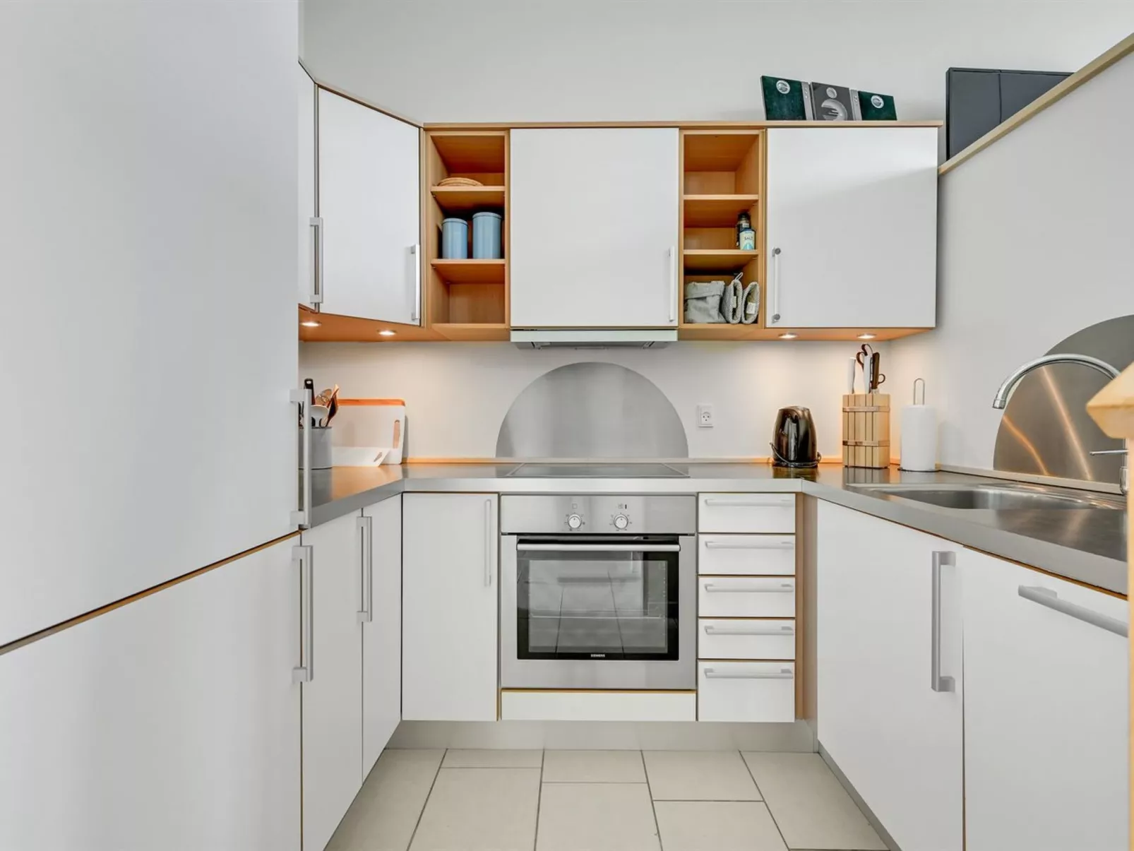 "Asmund" - 150m from the sea-Binnen