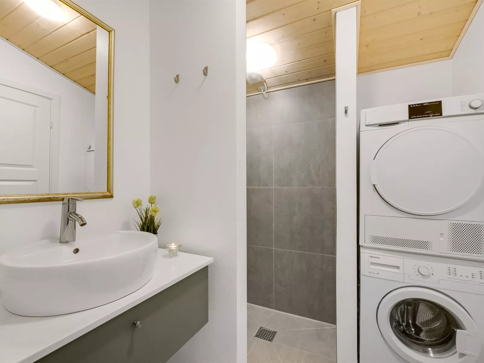 "Temelko" - 200m from the sea-Binnen