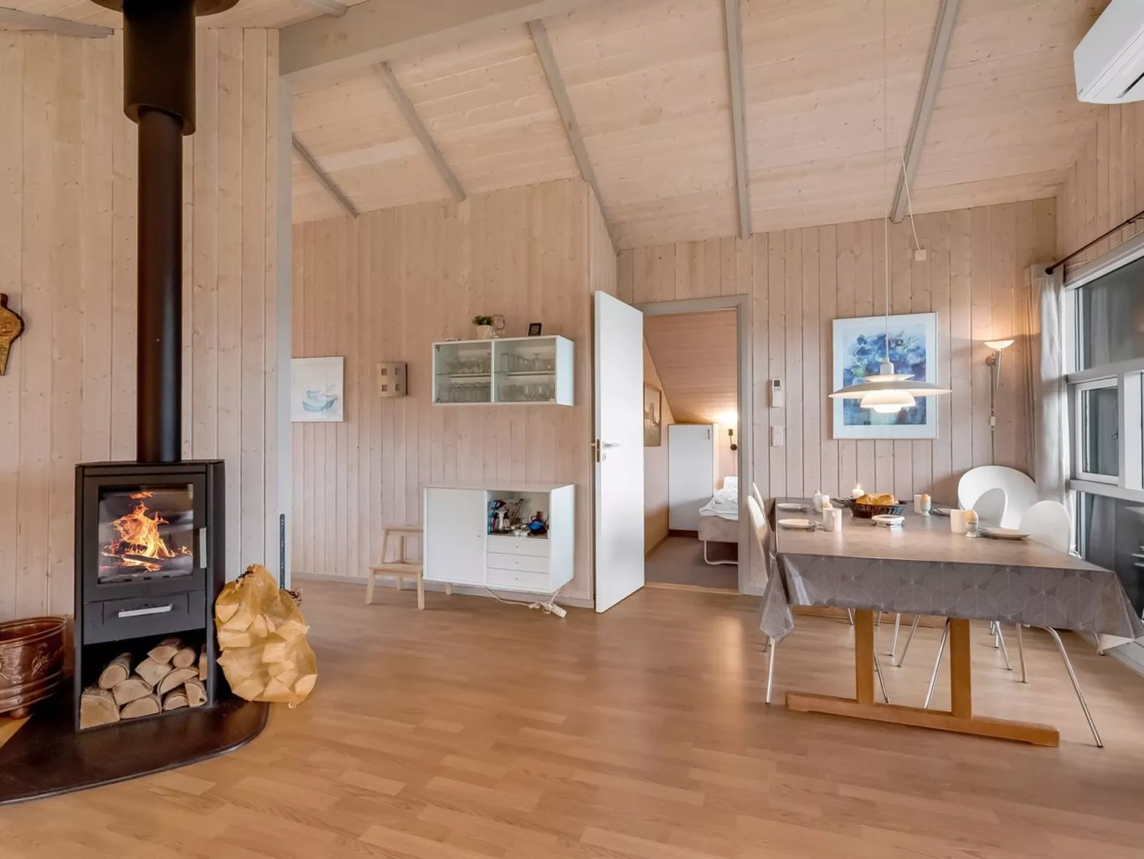 "Mimo" - 150m from the sea-Binnen