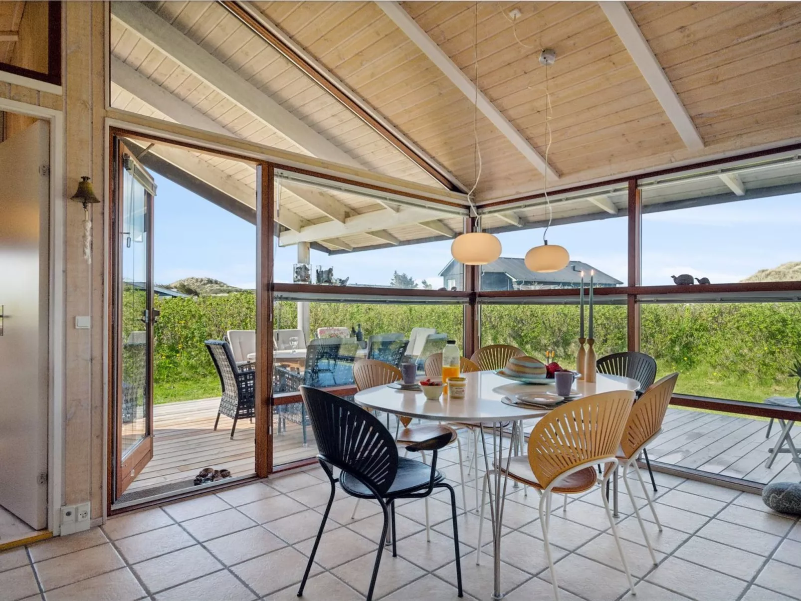 "Danica" - 175m from the sea-Binnen