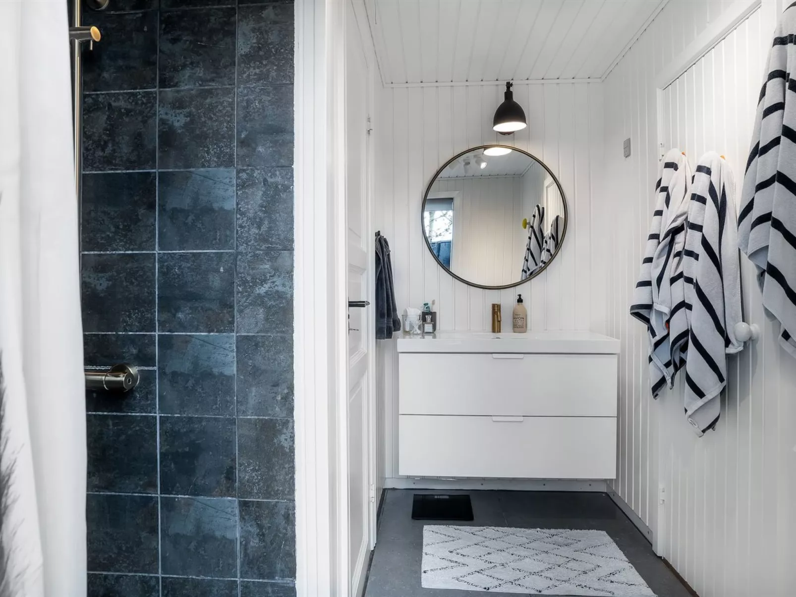 "Ayelen" - 600m from the sea-Binnen