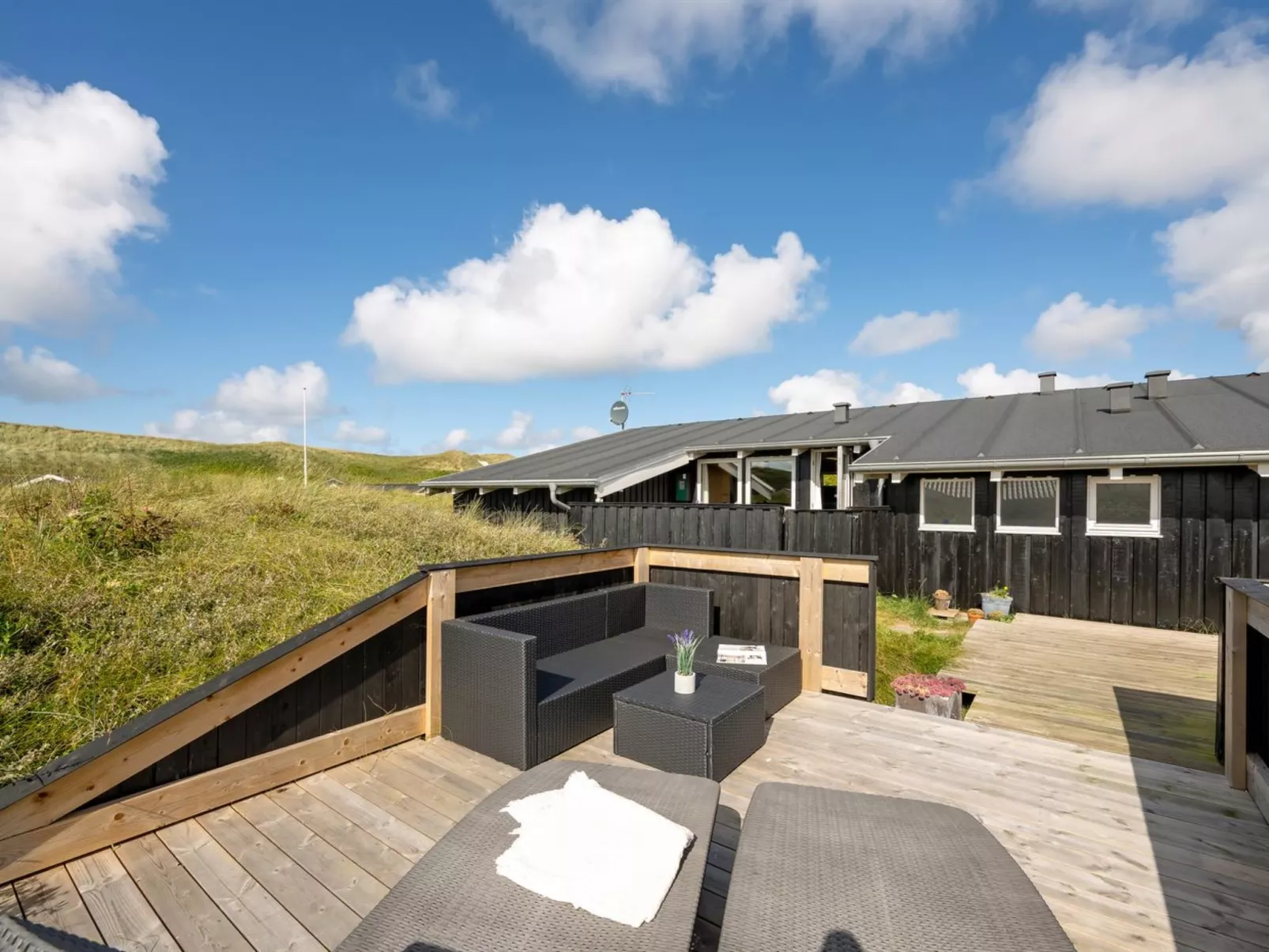 "Friedel" - 150m from the sea-Buiten