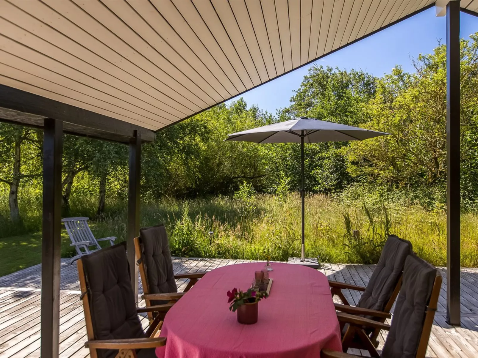 "Laerke" - 1.8km from the sea-Buiten