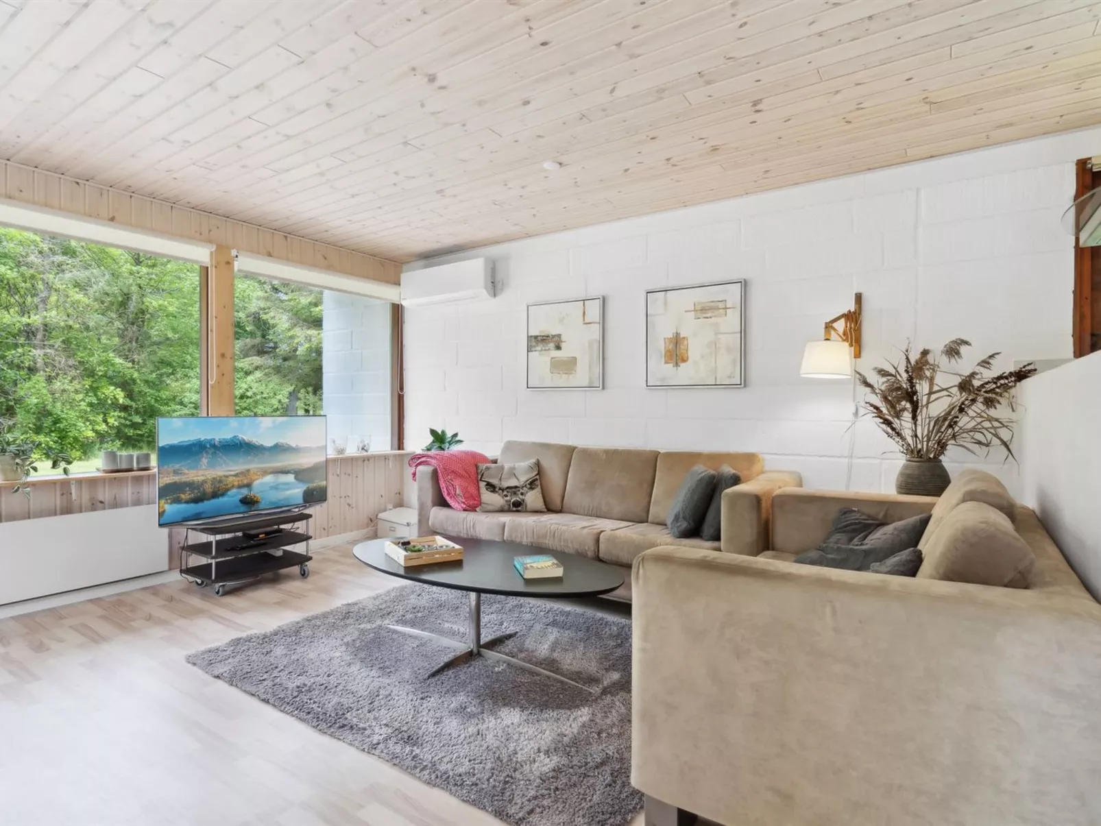 "Marta" - 1.5km from the sea-Binnen