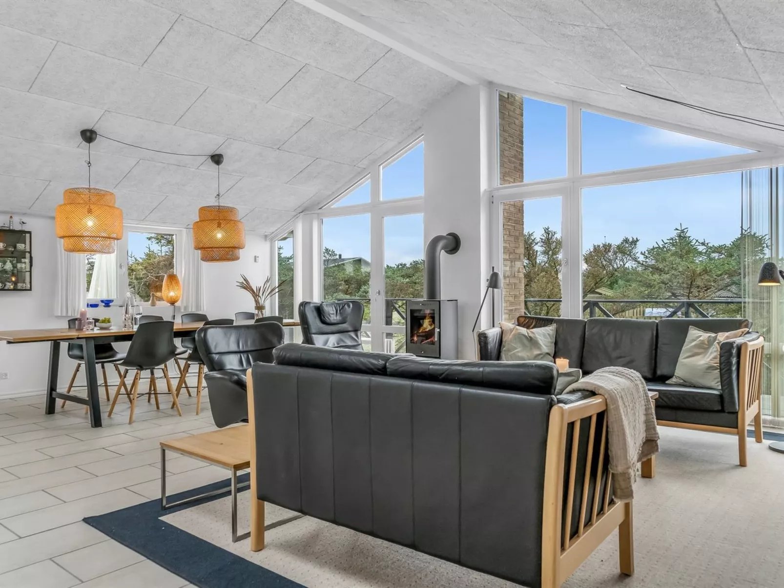 "Aija" - 375m from the sea-Binnen