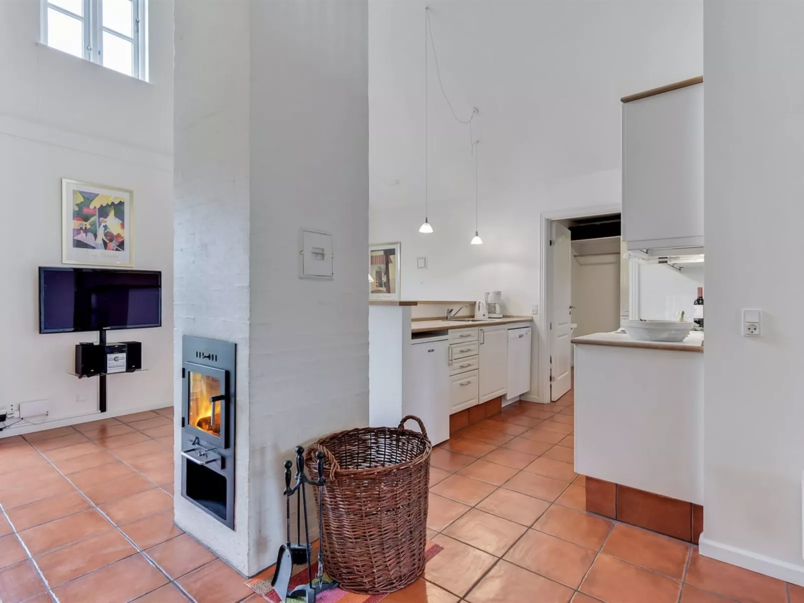 "Thoran" -  from the sea-Binnen