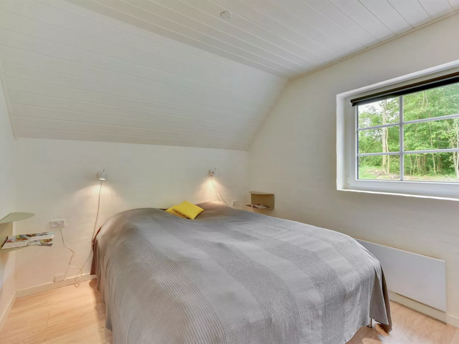 "Erla" - 2.3km from the sea-Binnen