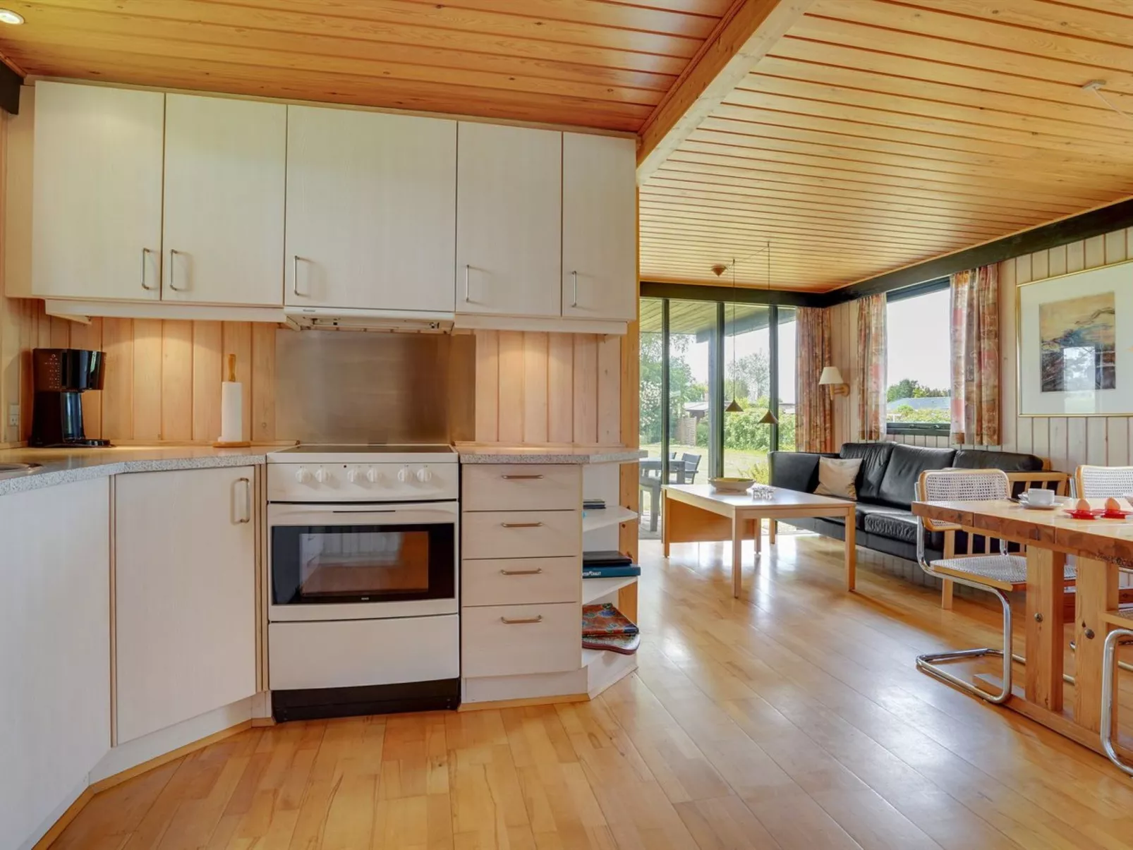 "Veljan" - 400m from the sea-Binnen