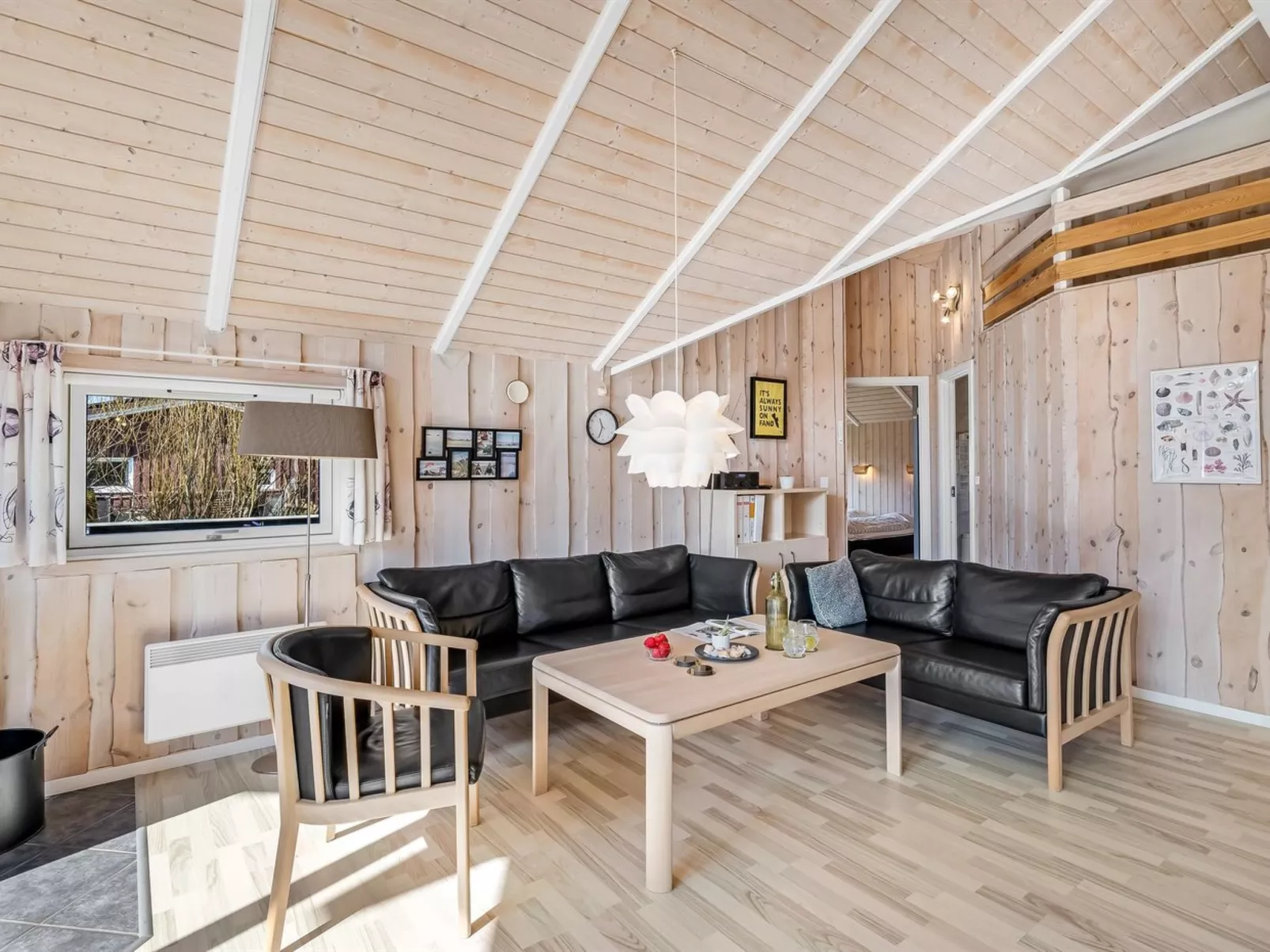 "Germaine" - 1.2km from the sea-Binnen