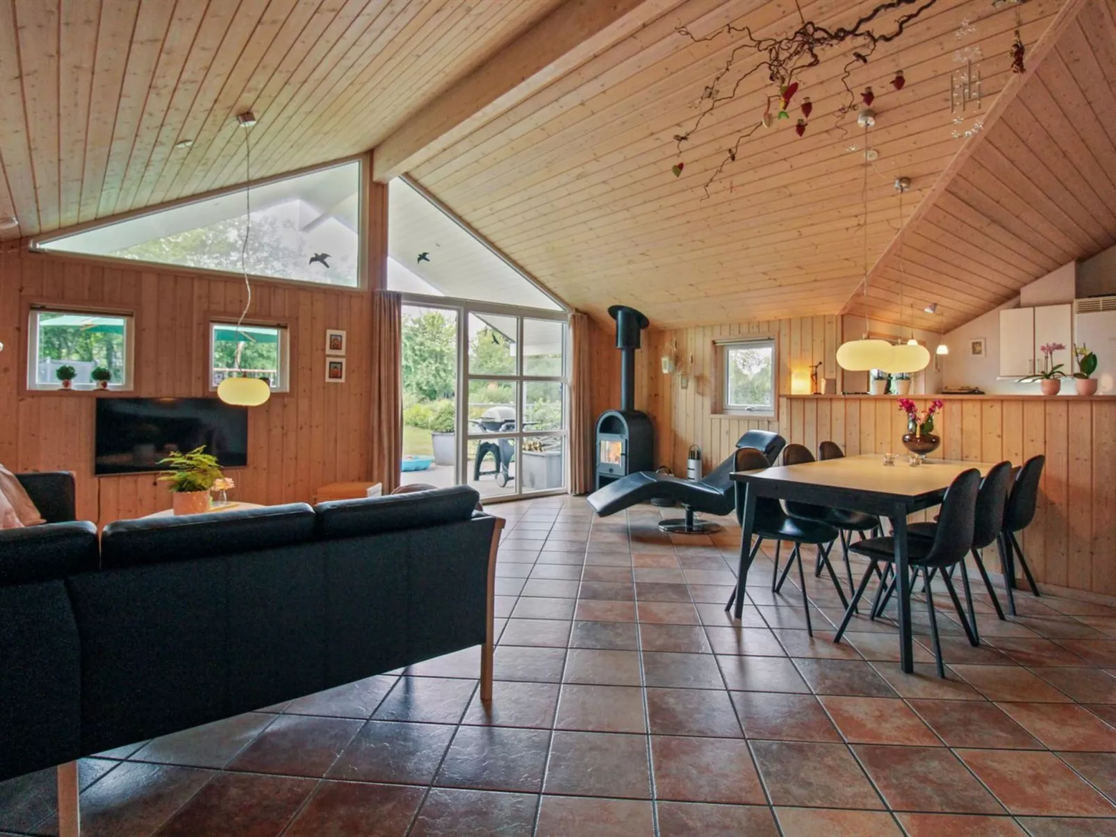 "Ulrikke" - 12km from the sea-Binnen