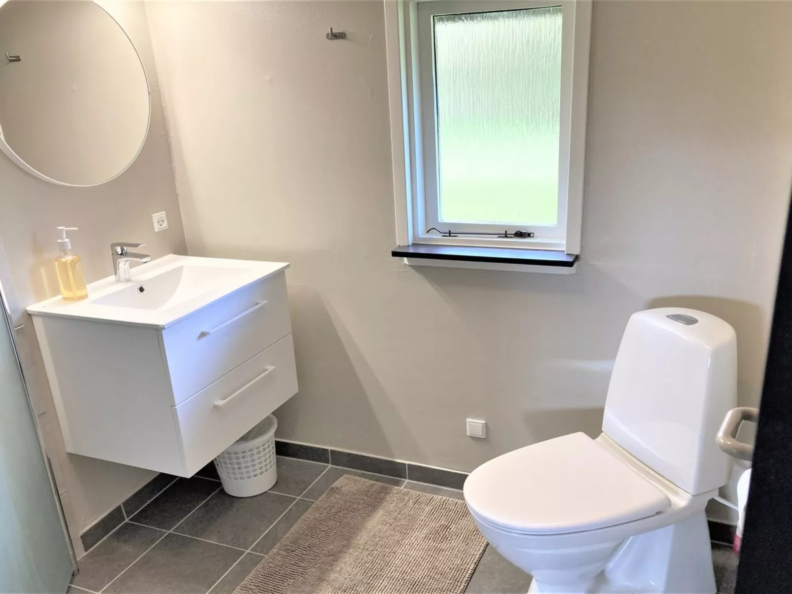 "Aleksa" - 400m from the sea-Binnen