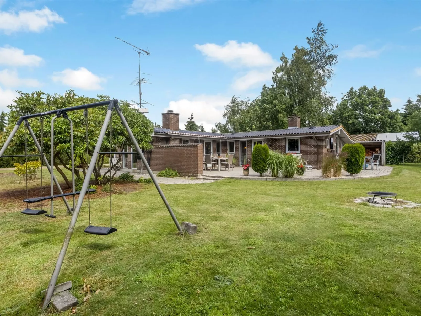 "Sessa" - 800m from the sea-Buiten