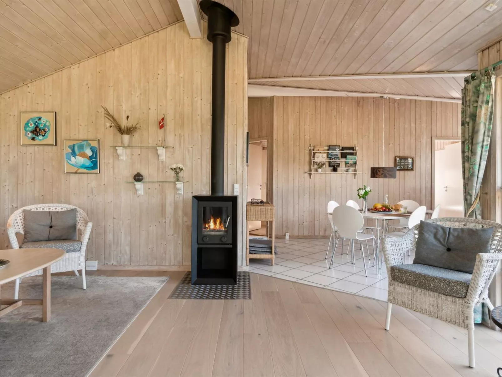 "Rixa" - 525m from the sea-Binnen