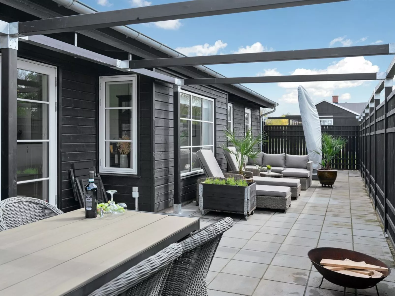 "Antti" - 350m from the sea-Buiten