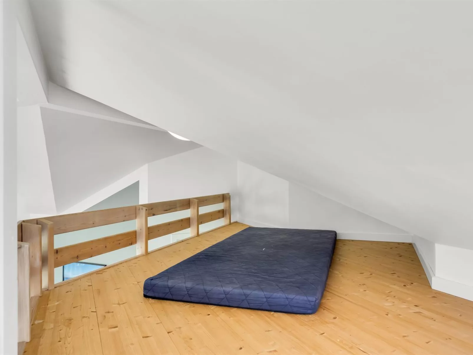 "Toja" - 700m from the sea-Binnen