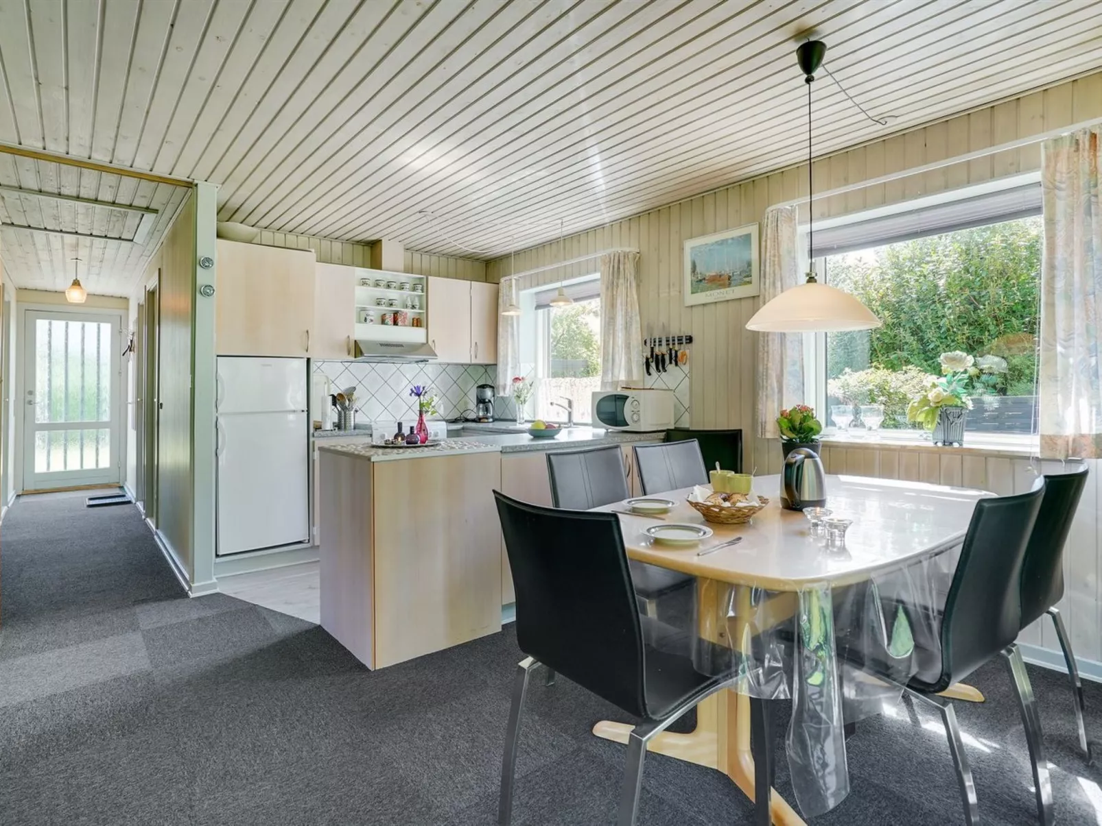 "Suni" - 400m from the sea-Binnen