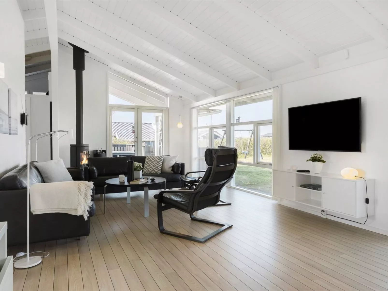 "Paul" - 100m from the sea-Binnen