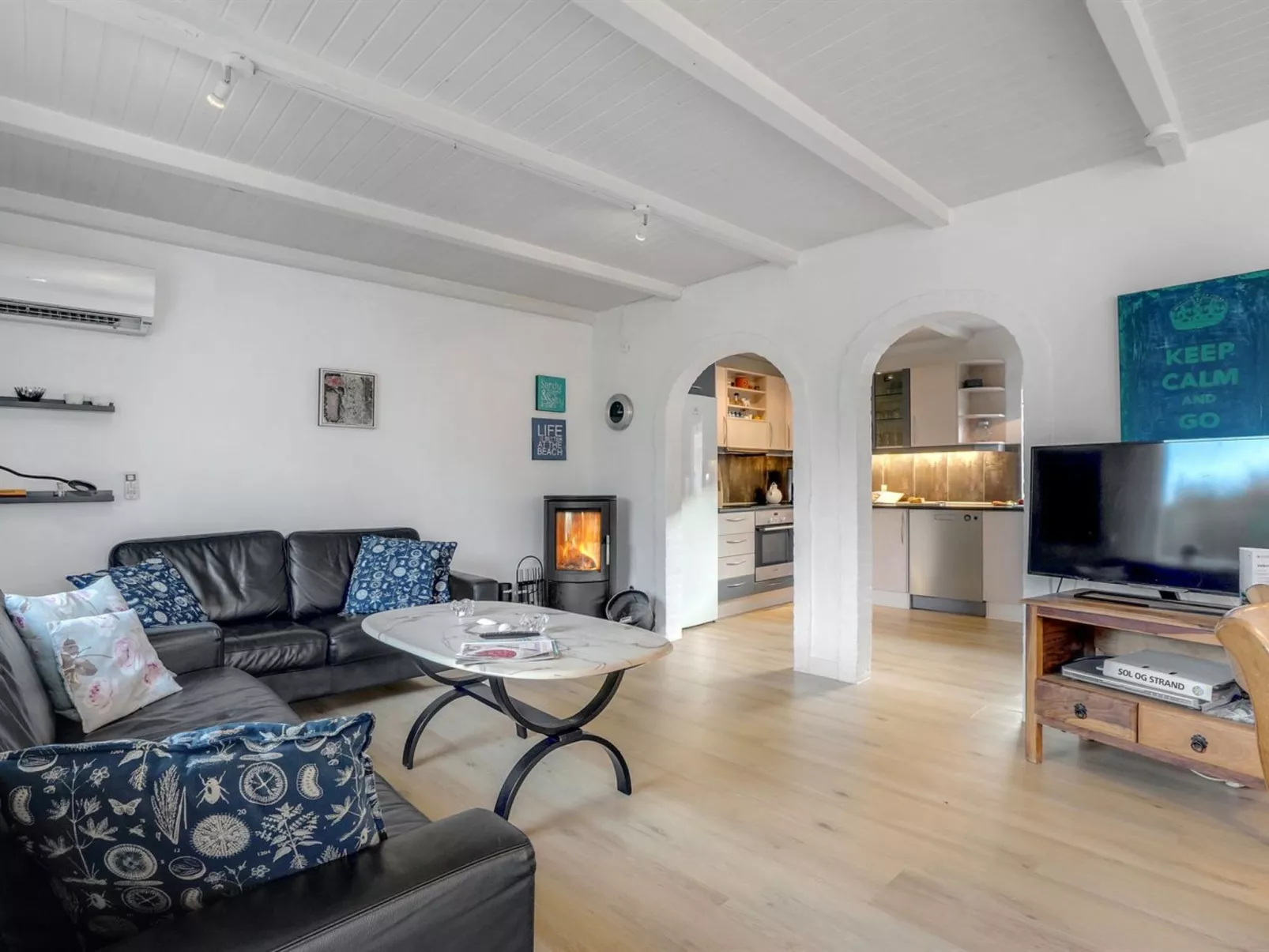 "Hethin" - 100m from the sea-Binnen