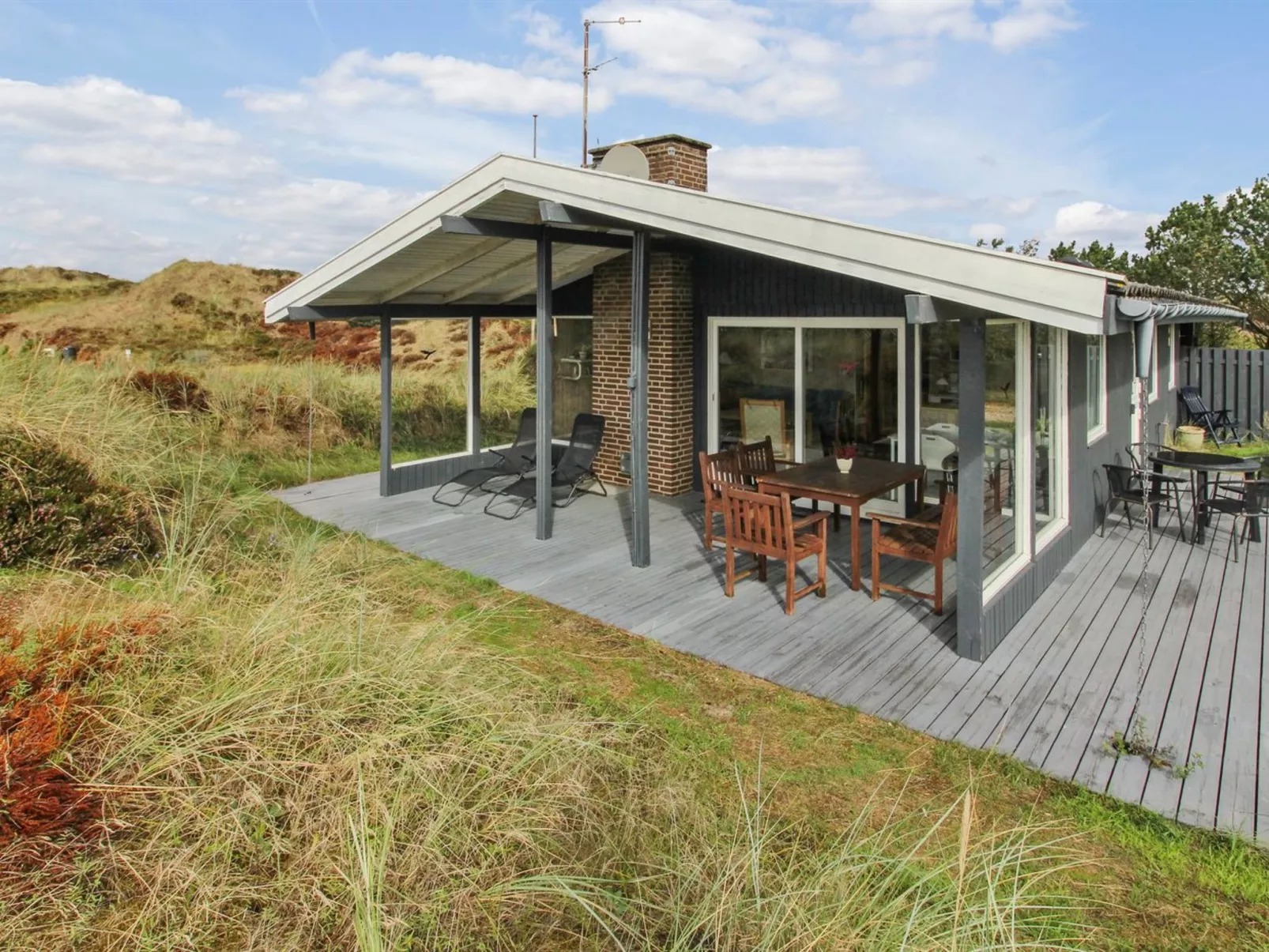 "Elsa" - 700m from the sea-Buiten