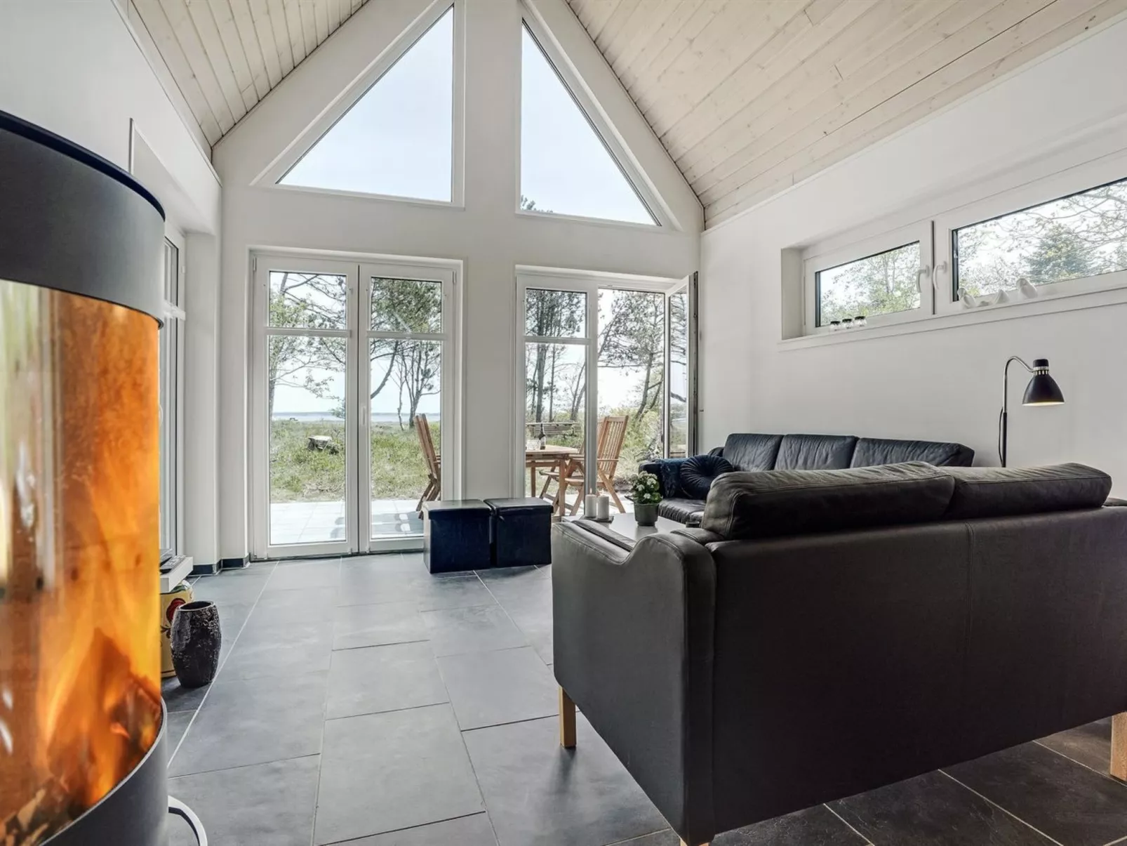 "Angelita" - 80m to the fjord-Binnen